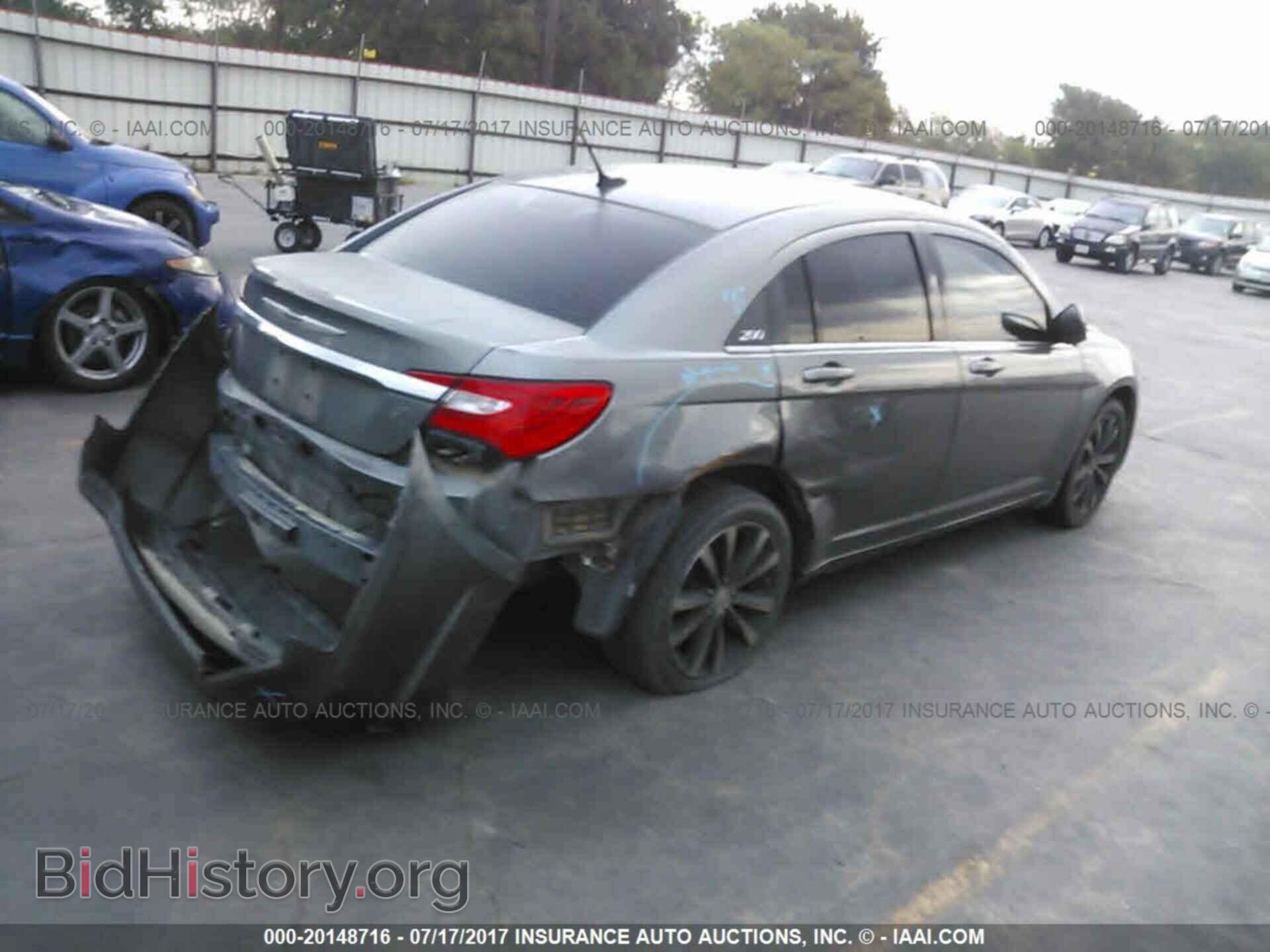 2013 Chrysler 200 - VIN: 1C3CCBBB4DN726455 - Photo 4