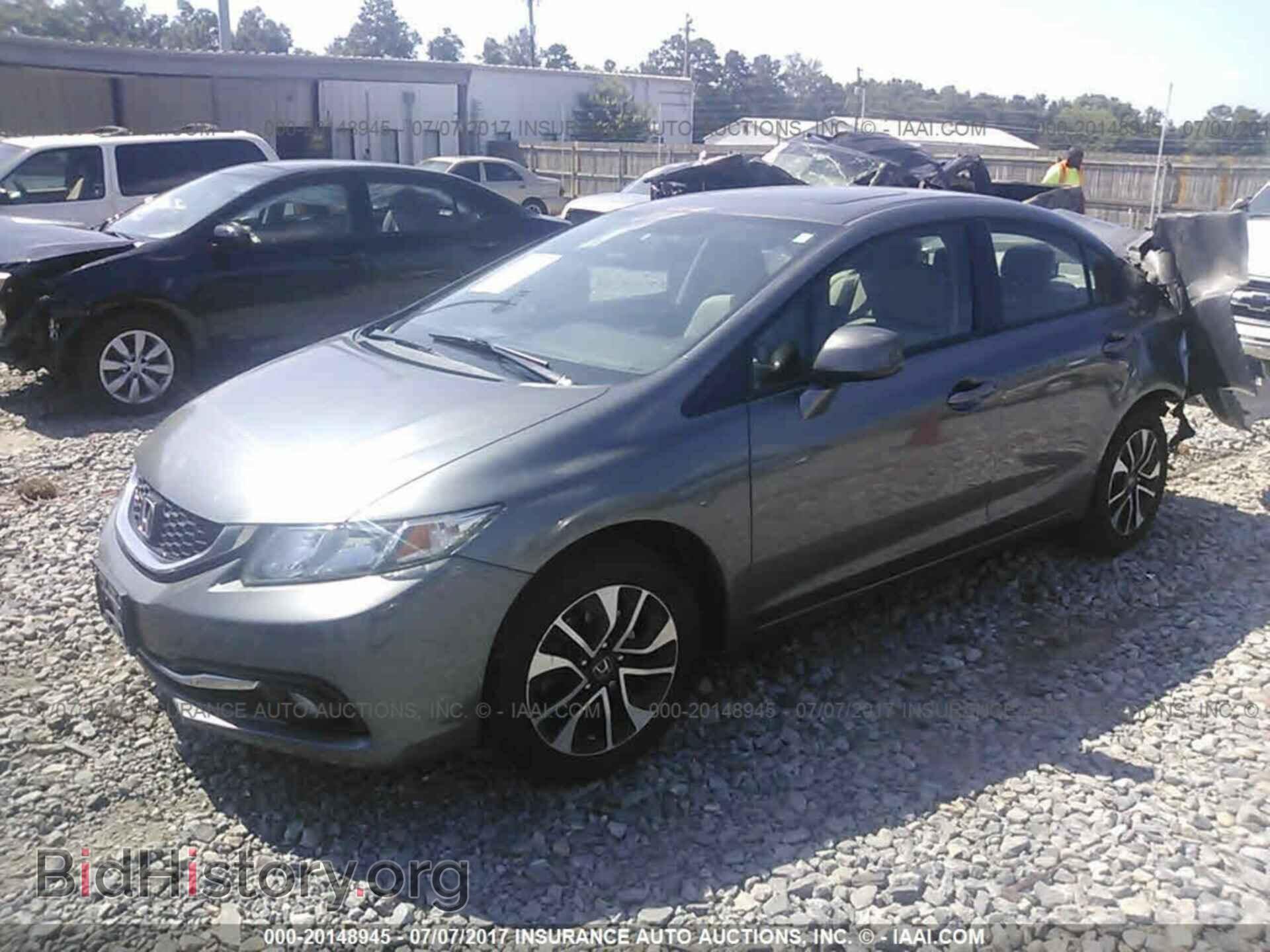 2013 Honda Civic - VIN: 2HGFB2F99DH514664 - Photo 2