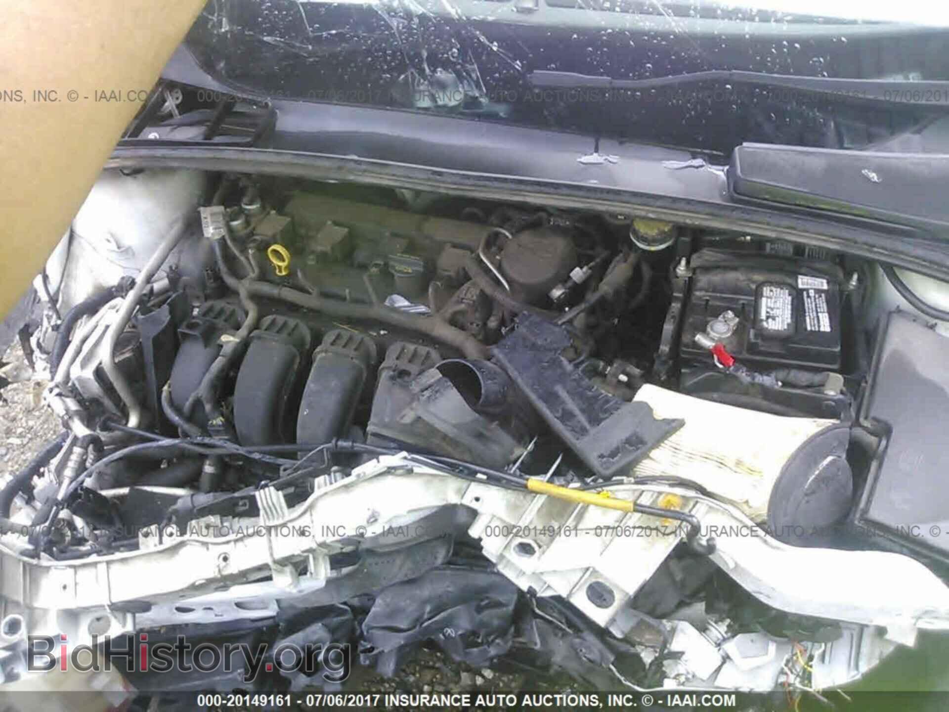 2012 Ford Focus - VIN: 1FAHP3F22CL292705 - Photo 10