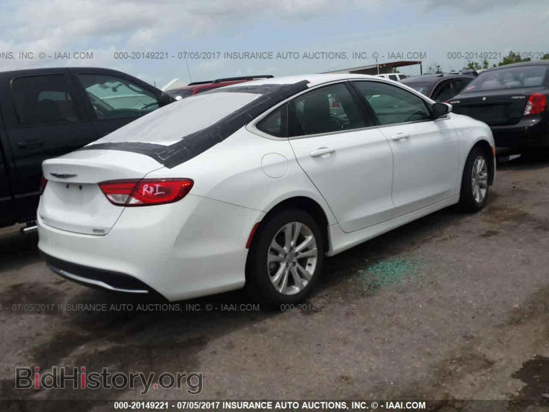 2015 Chrysler 200 - VIN: 1C3CCCAB3FN569852 - Фото 4