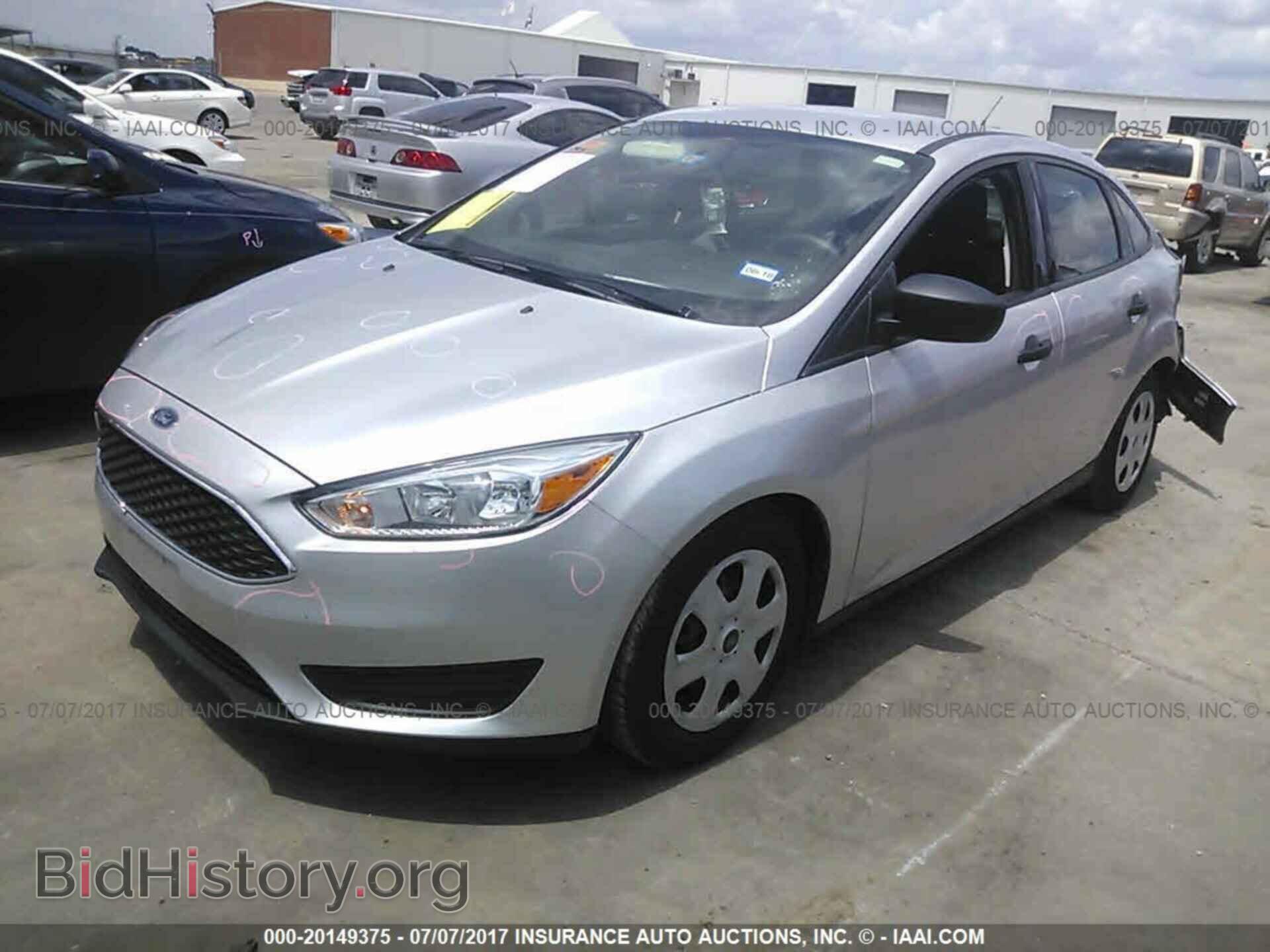 2016 Ford Focus - VIN: 1FADP3E23GL301238 - Фото 2