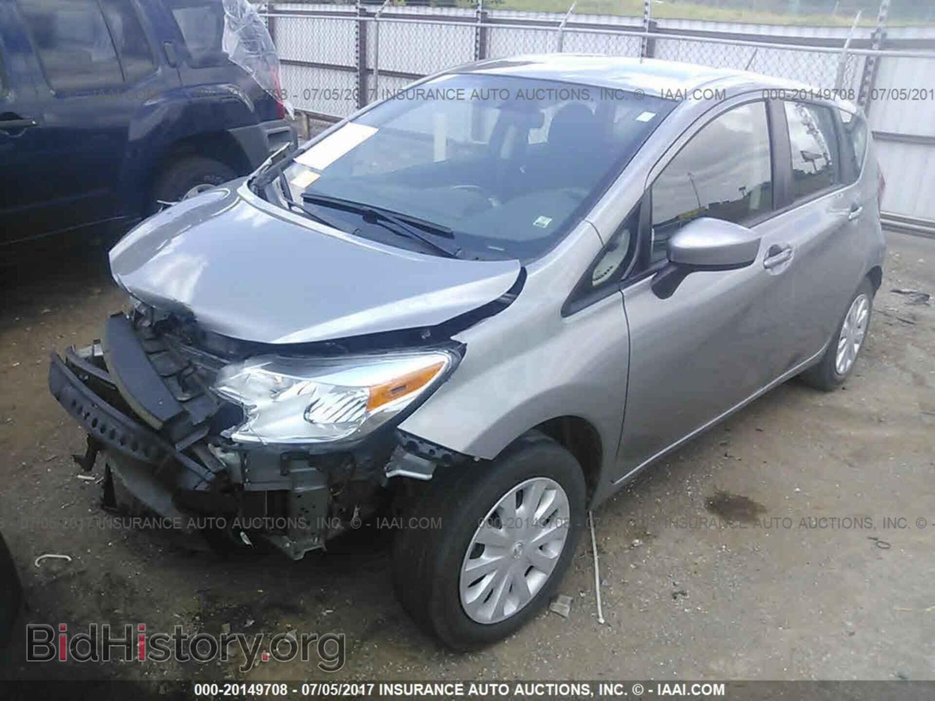 2015 Nissan Versa note - VIN: 3N1CE2CP9FL402830 - Photo 2