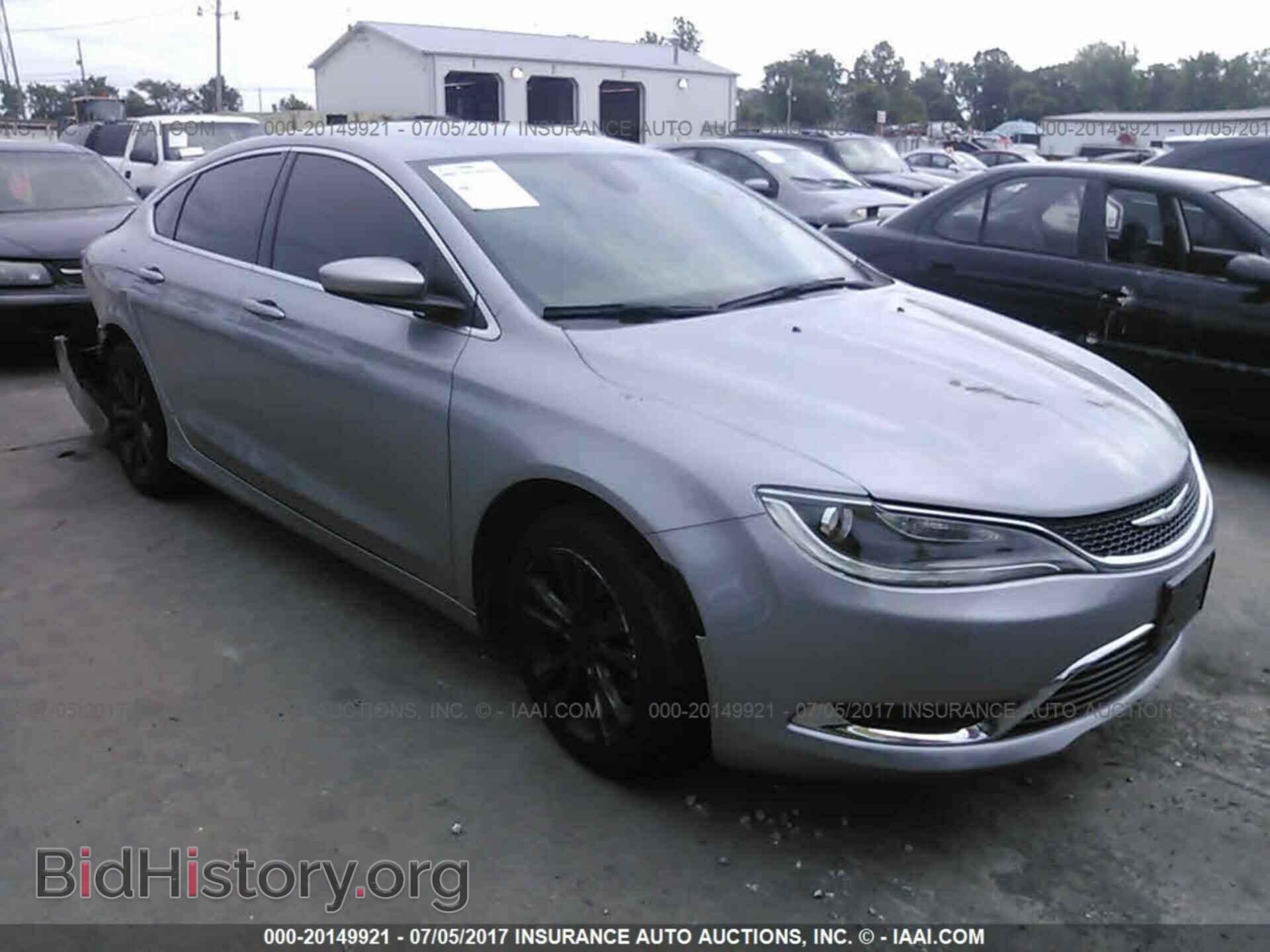 Photo 1C3CCCAB4FN612403 - Chrysler 200 2015