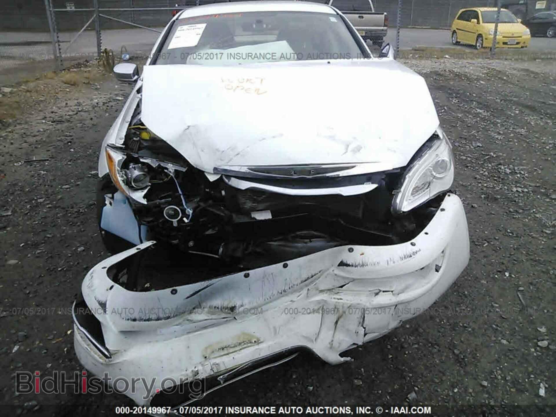 2013 Chrysler 200 - VIN: 1C3CCBCG8DN521120 - Photo 6