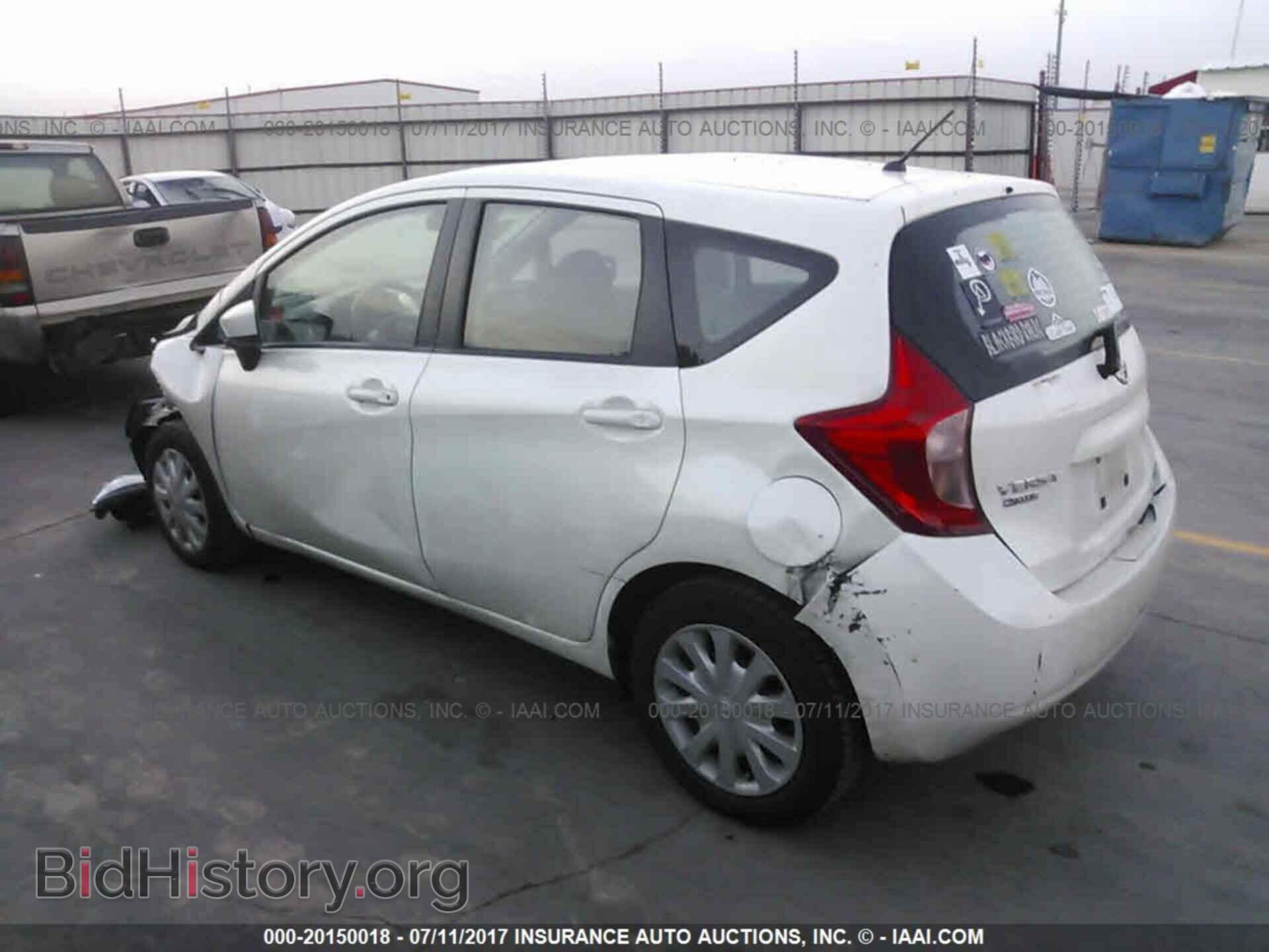 2015 Nissan Versa note - VIN: 3N1CE2CP9FL382630 - Photo 3
