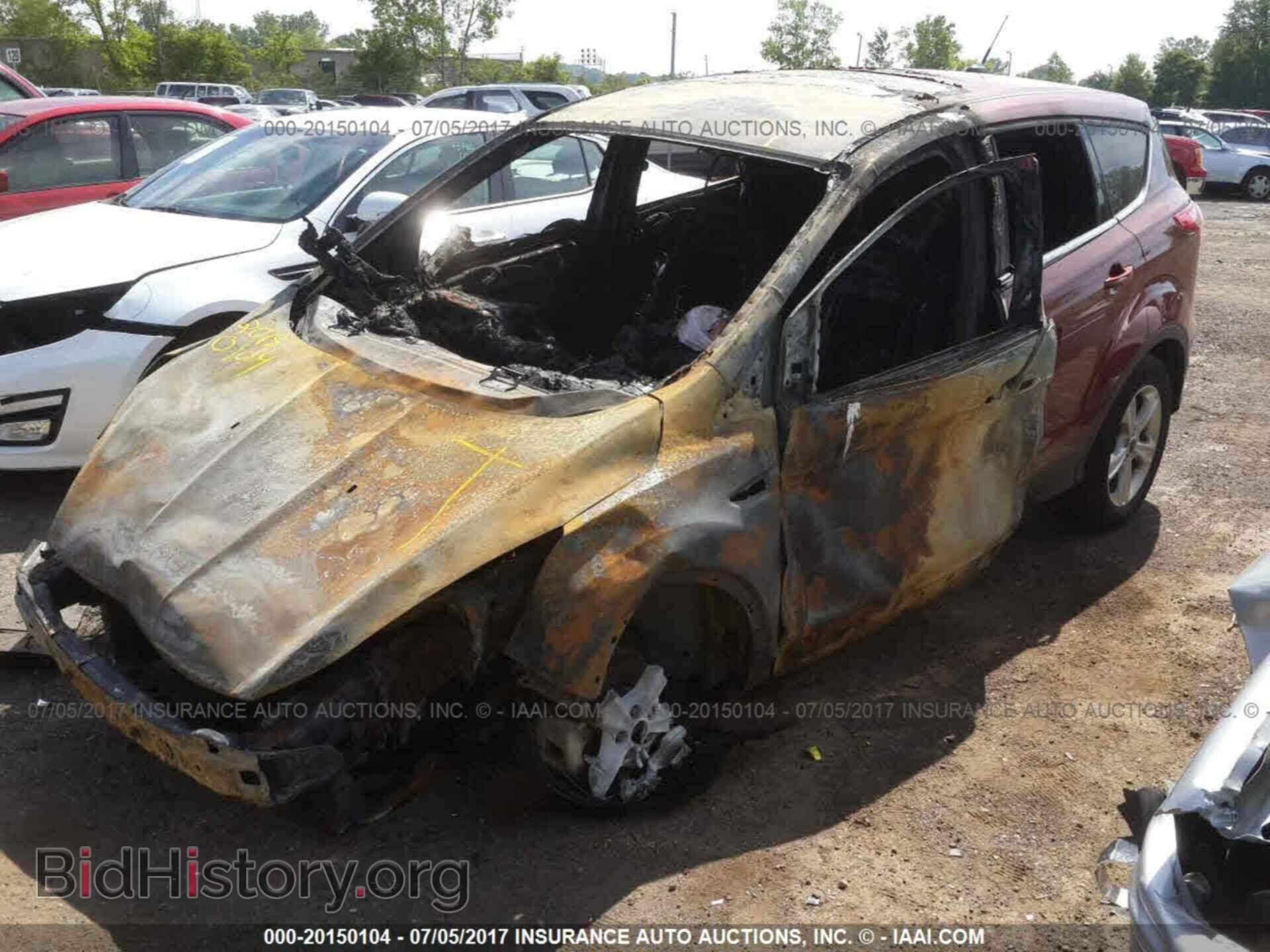 2014 Ford Escape - VIN: 1FMCU0GX8EUA68238 - Фото 2