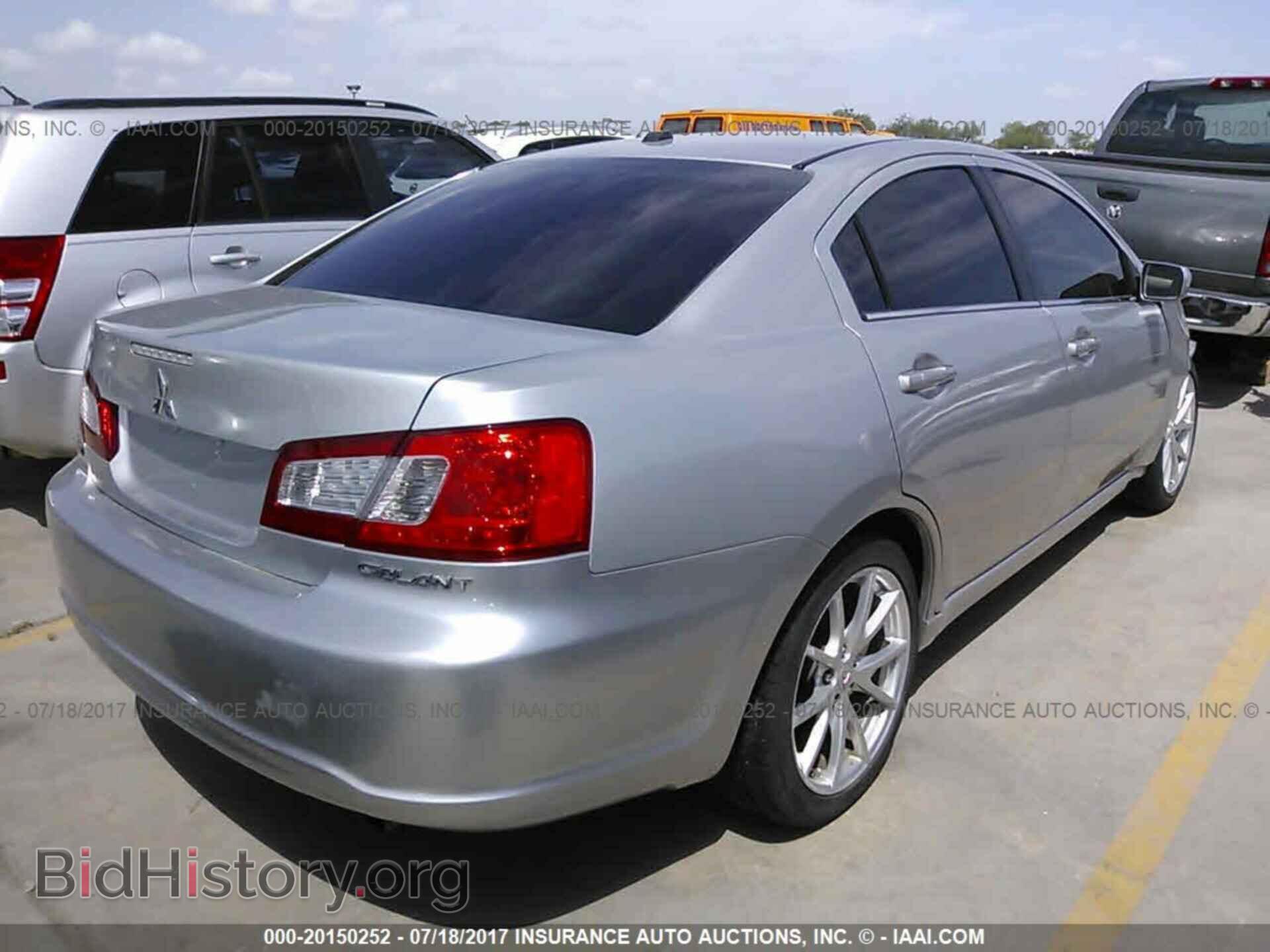 2011 Mitsubishi Galant - VIN: 4A32B3FF8BE013338 - Фото 4