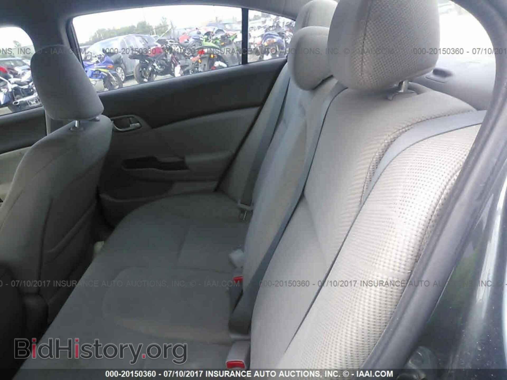 2012 Honda Civic - VIN: 19XFB2F57CE314016 - Photo 8