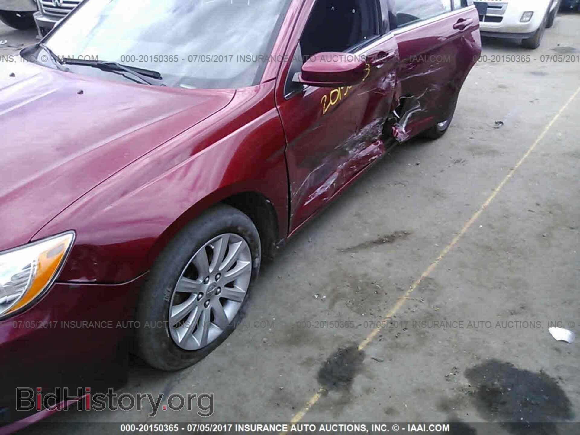 2013 Chrysler 200 - VIN: 1C3CCBBG6DN678260 - Photo 6