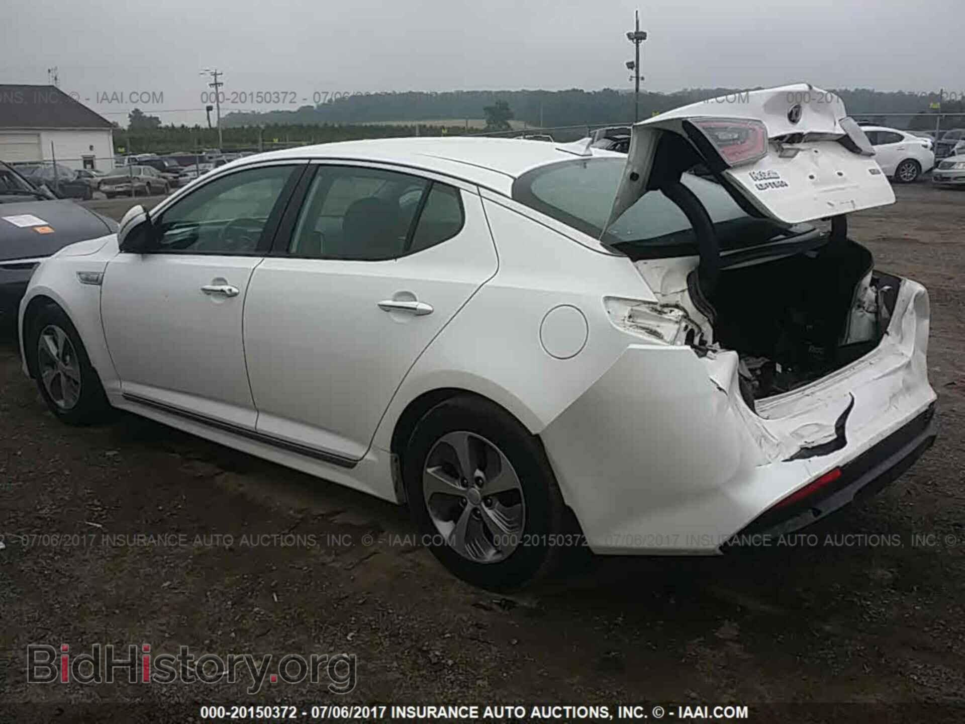 2015 Kia Optima - VIN: KNAGM4AD1F5088304 - Photo 3