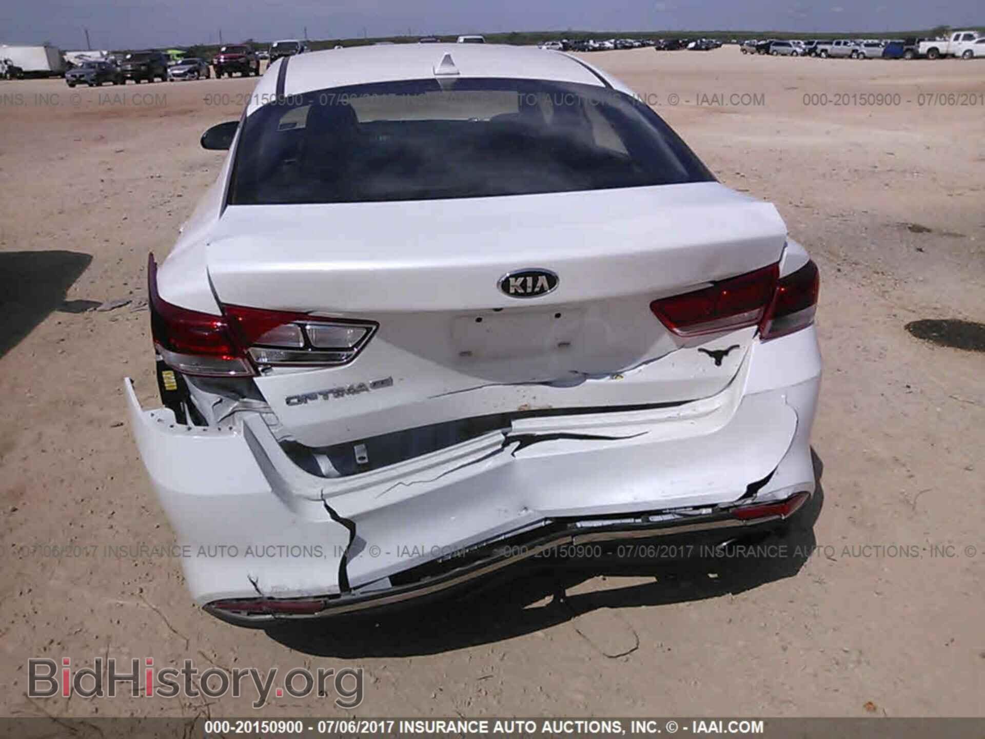 2016 Kia Optima - VIN: 5XXGT4L33GG054193 - Фото 6
