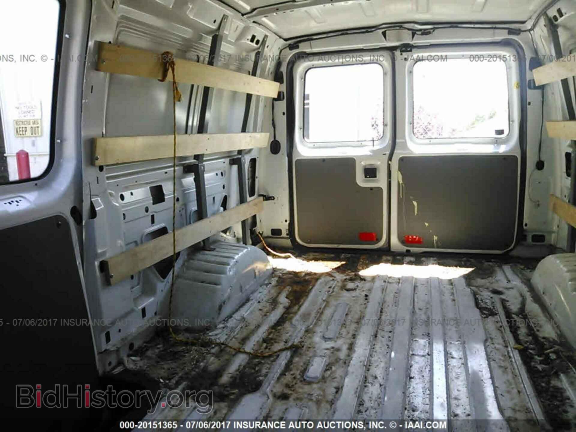 2011 Ford Econoline - VIN: 1FTNE2EW1BDB15492 - Photo 8