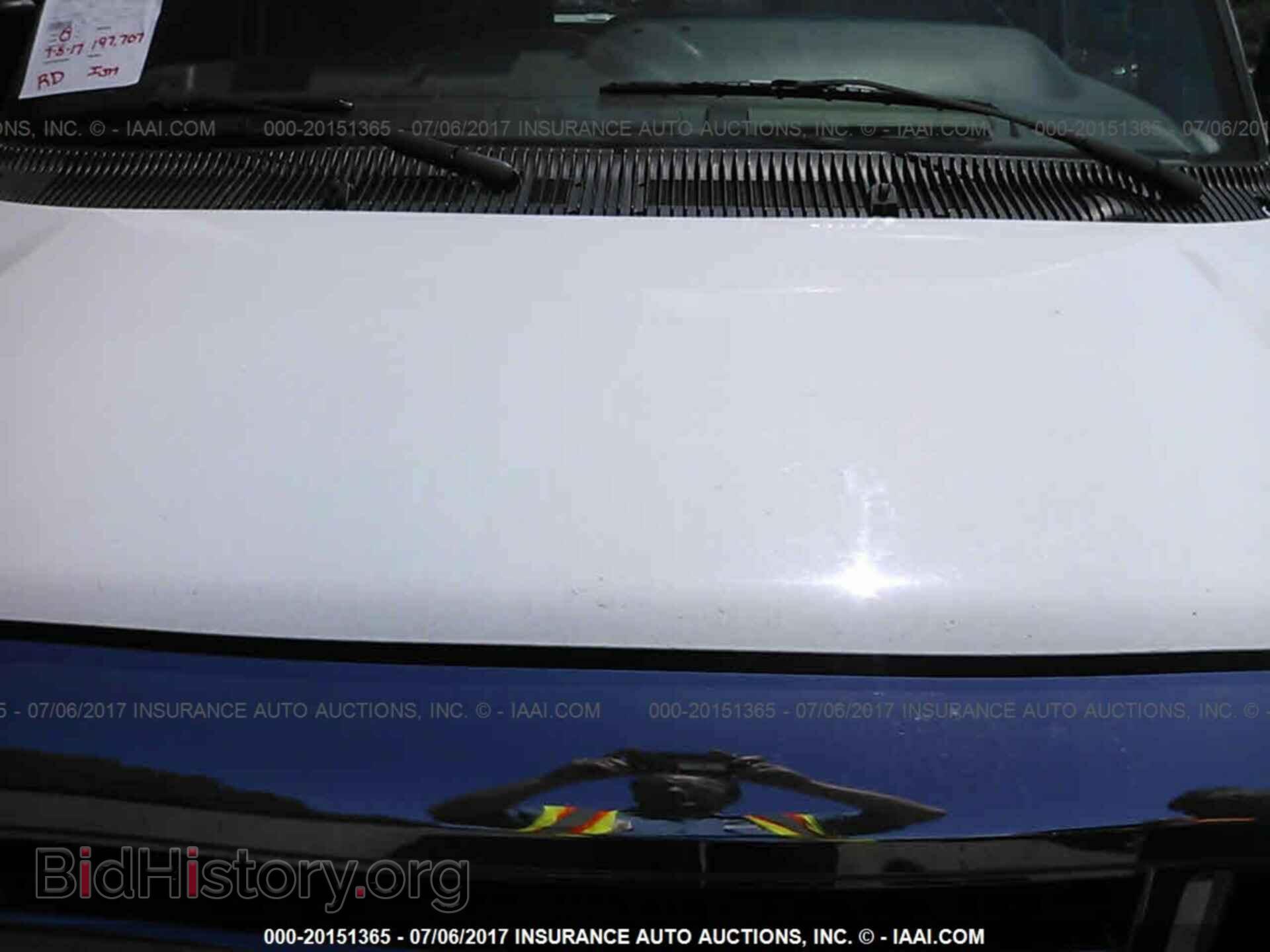 2011 Ford Econoline - VIN: 1FTNE2EW1BDB15492 - Photo 10