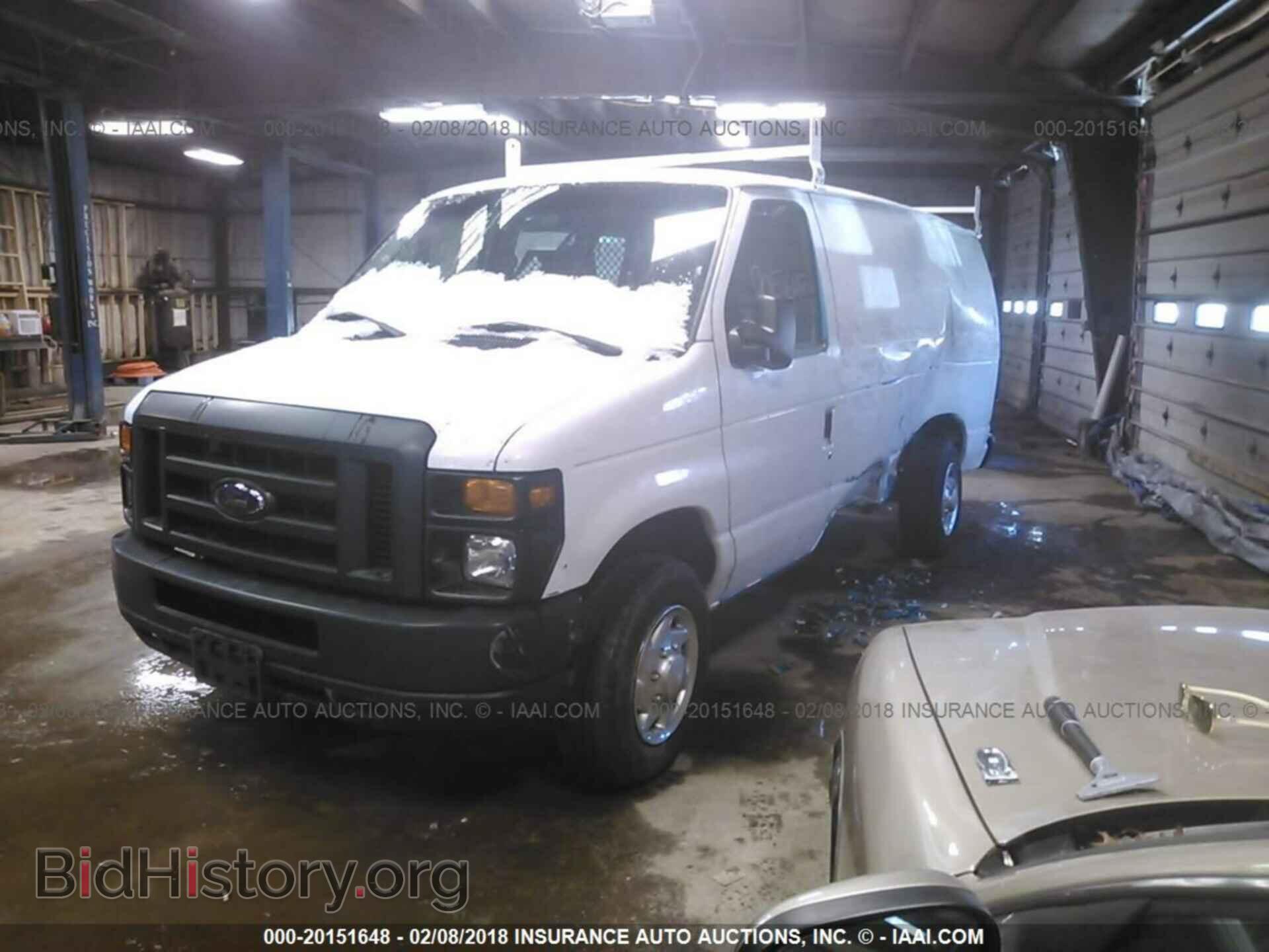 2014 Ford Econoline - VIN: 1FTNE1EW1EDA04665 - Фото 2