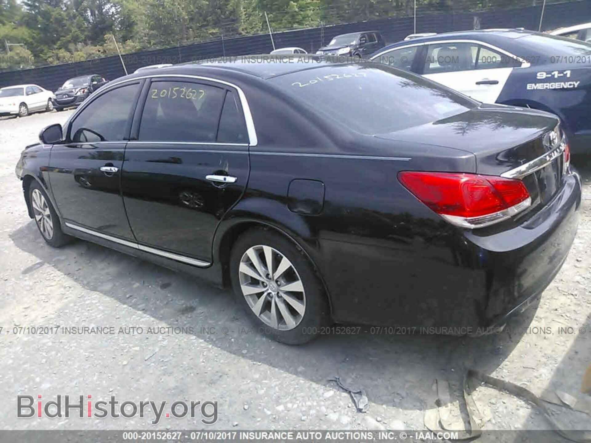2011 Toyota Avalon - VIN: 4T1BK3DB1BU424908 - Фото 3