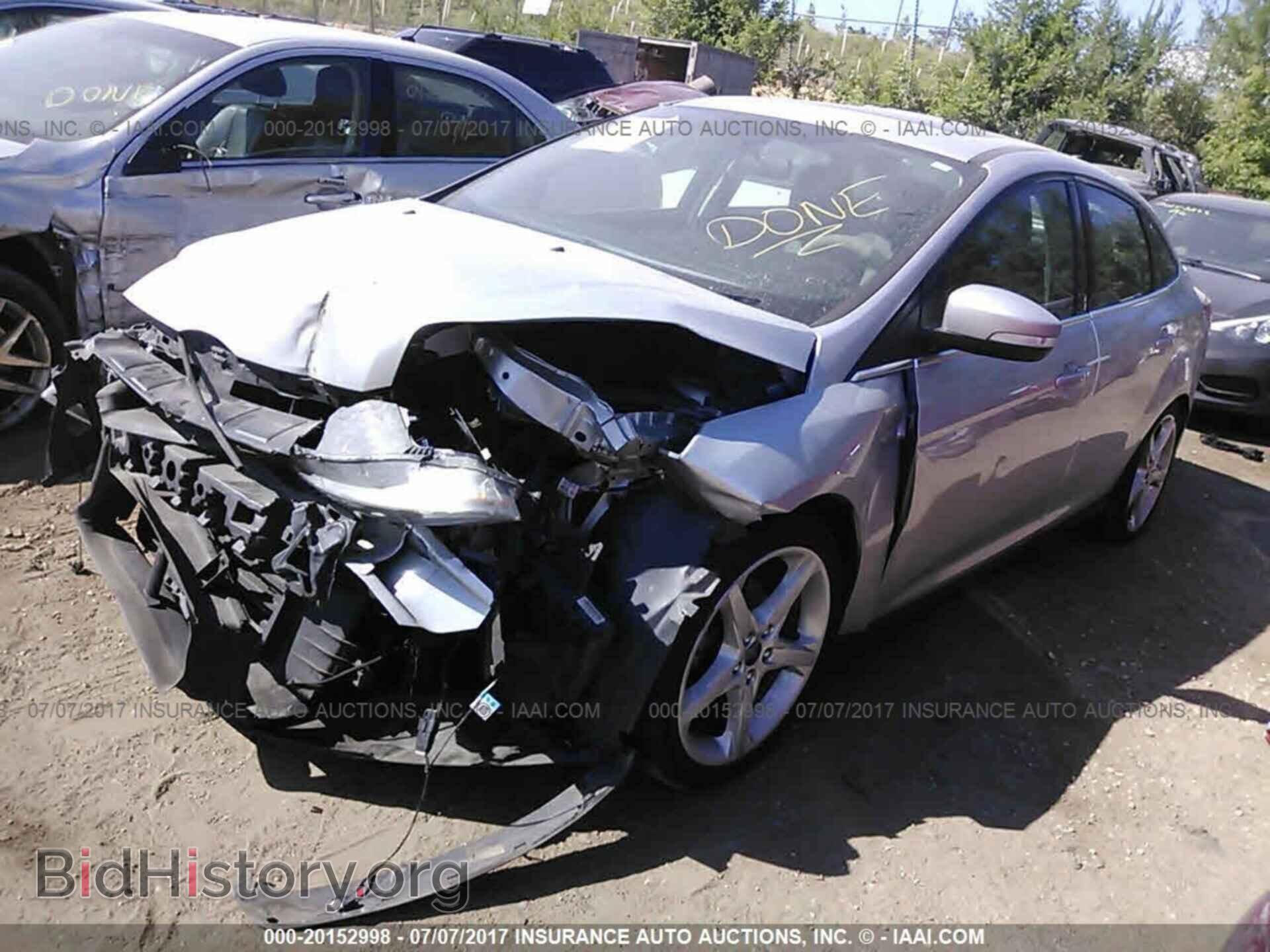 2014 Ford Focus - VIN: 1FADP3J21EL110596 - Photo 2