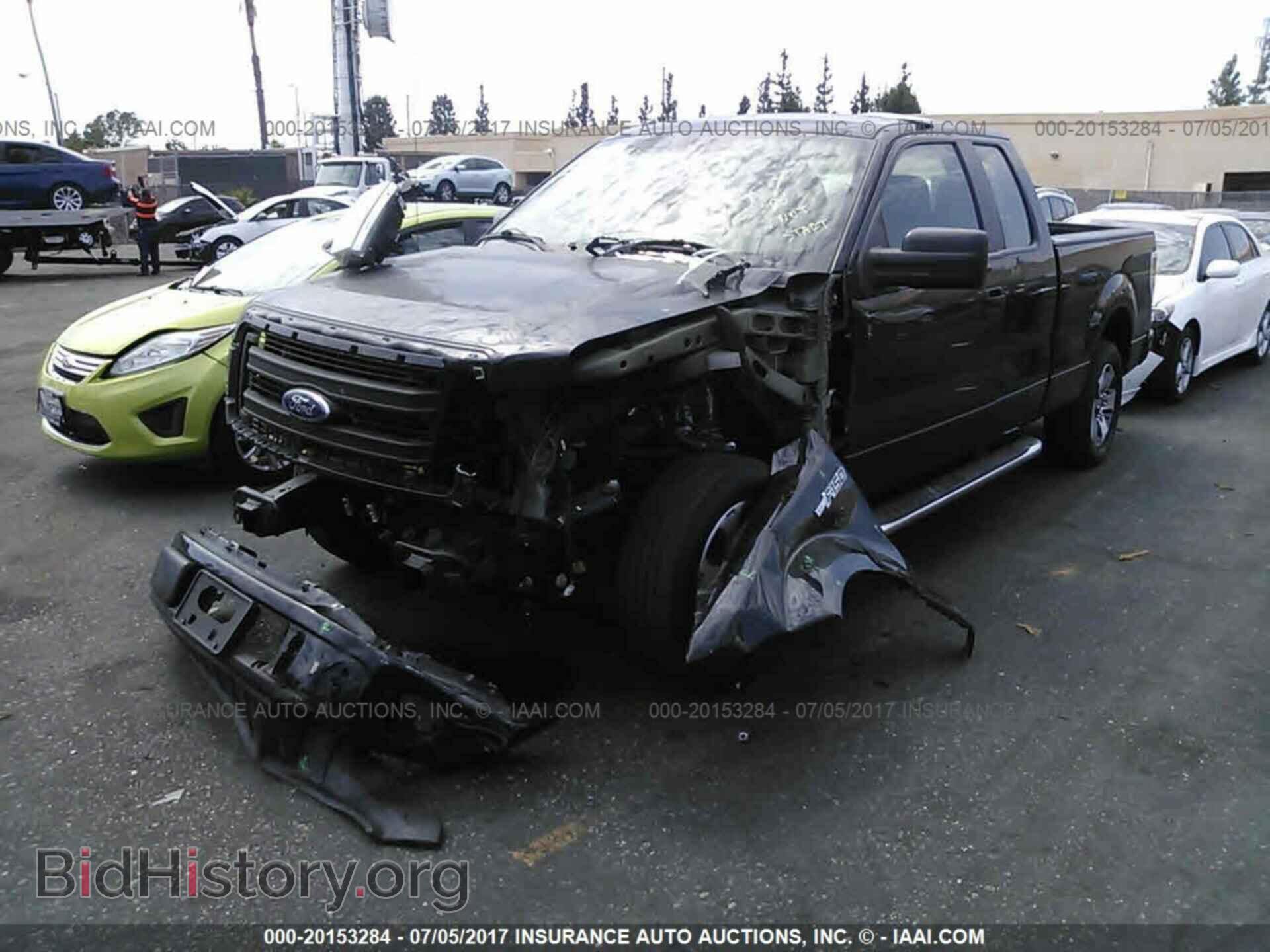 2013 Ford F150 - VIN: 1FTFX1CFXDFB60479 - Фото 2