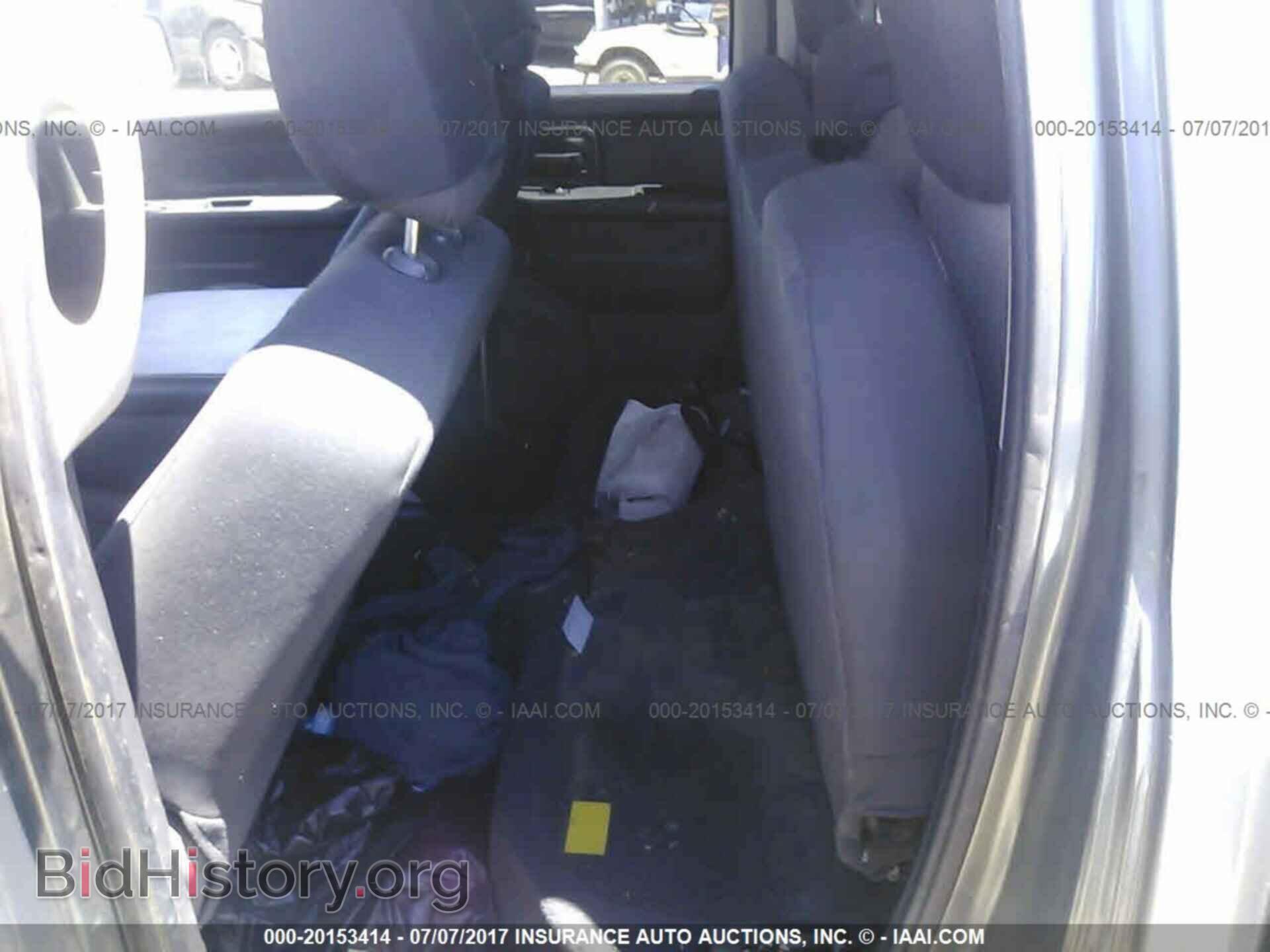 2011 Dodge Ram 1500 - VIN: 1D7RB1GK4BS688516 - Фото 8