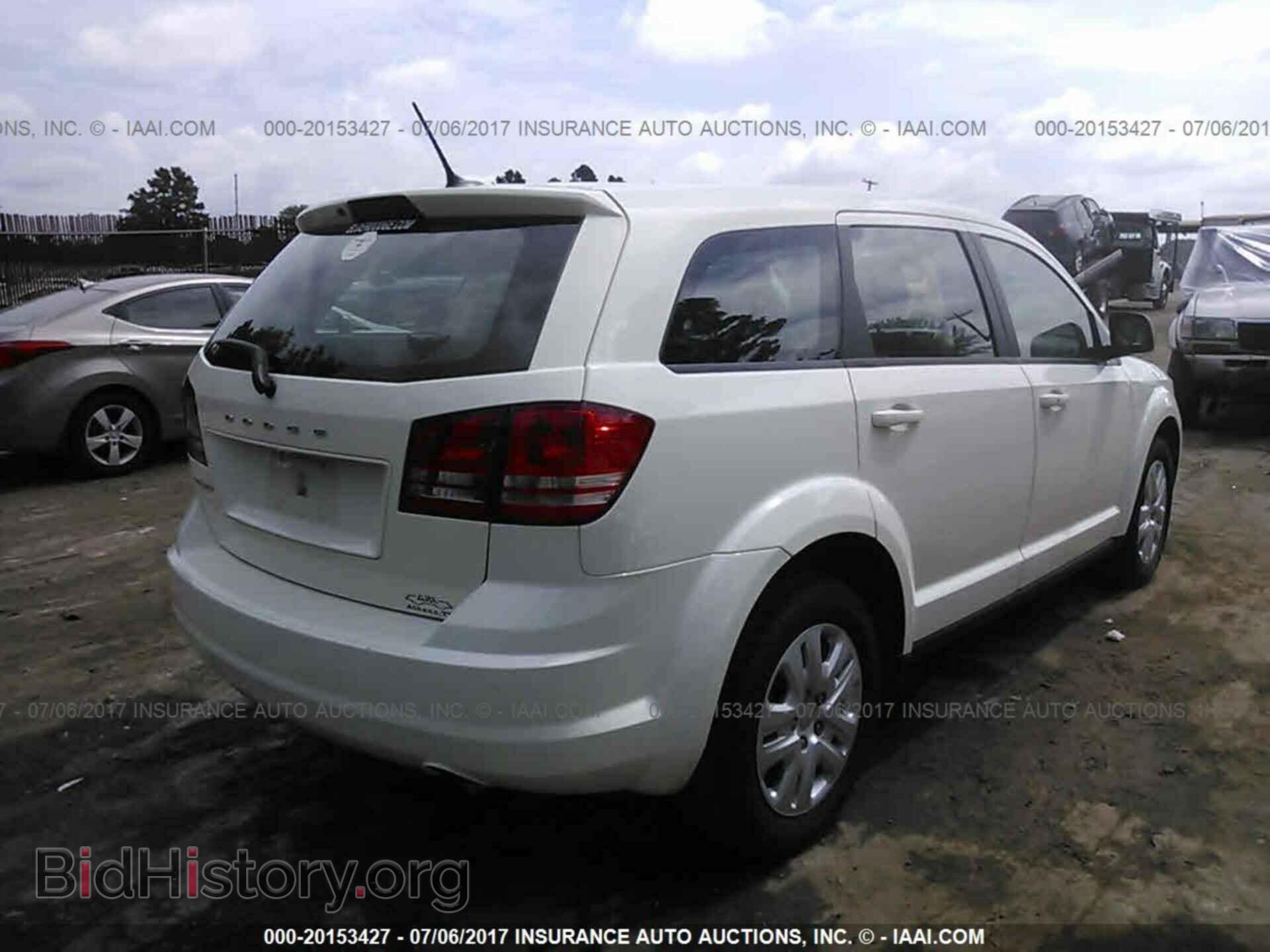 2015 Dodge Journey - VIN: 3C4PDCAB8FT573308 - Photo 4