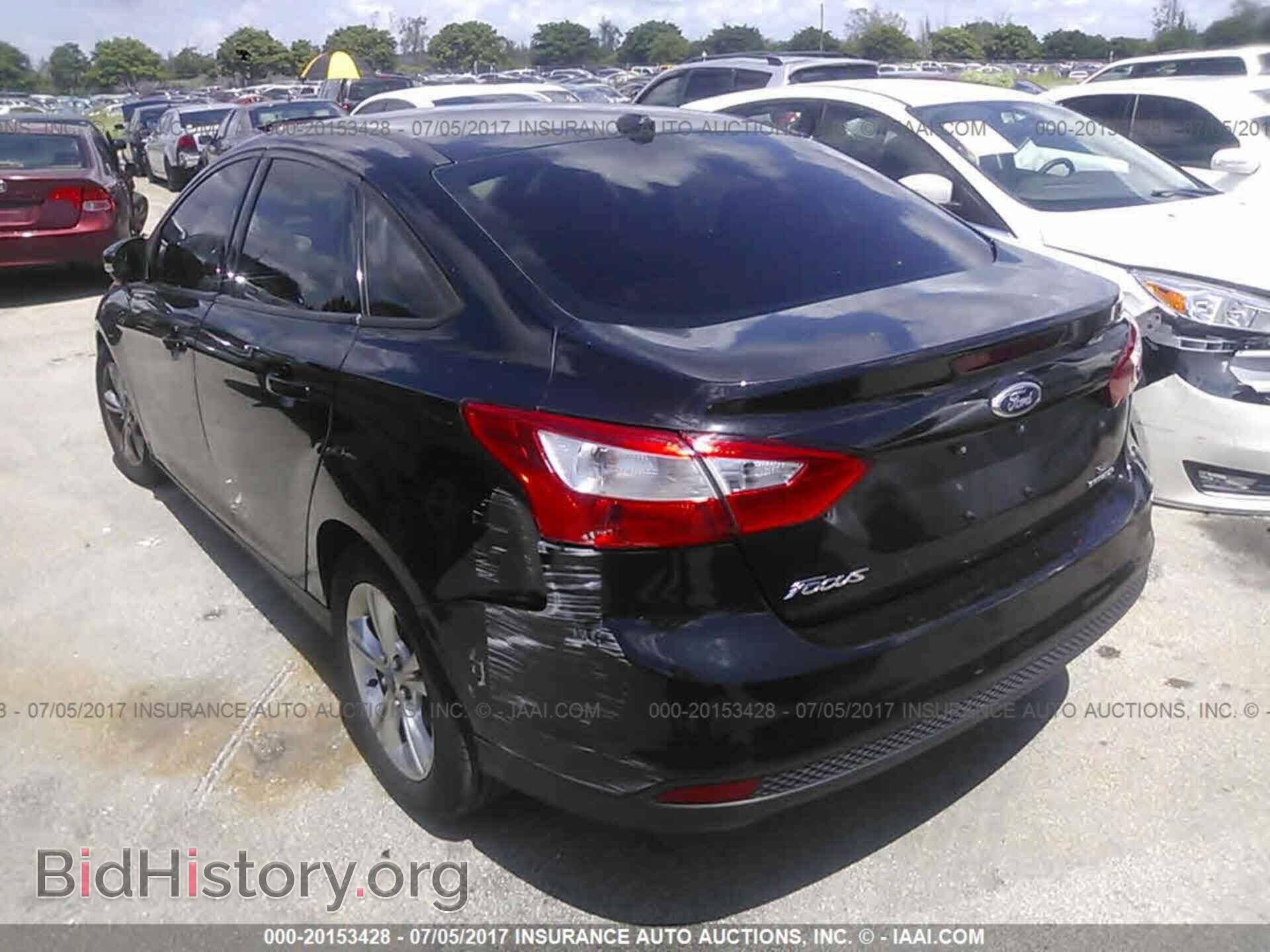 2014 Ford Focus - VIN: 1FADP3F21EL231329 - Фото 3