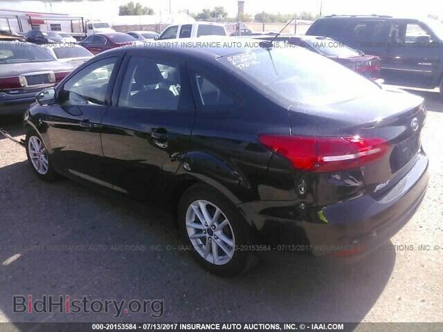 2015 Ford Focus - VIN: 1FADP3F2XFL327302 - Photo 3