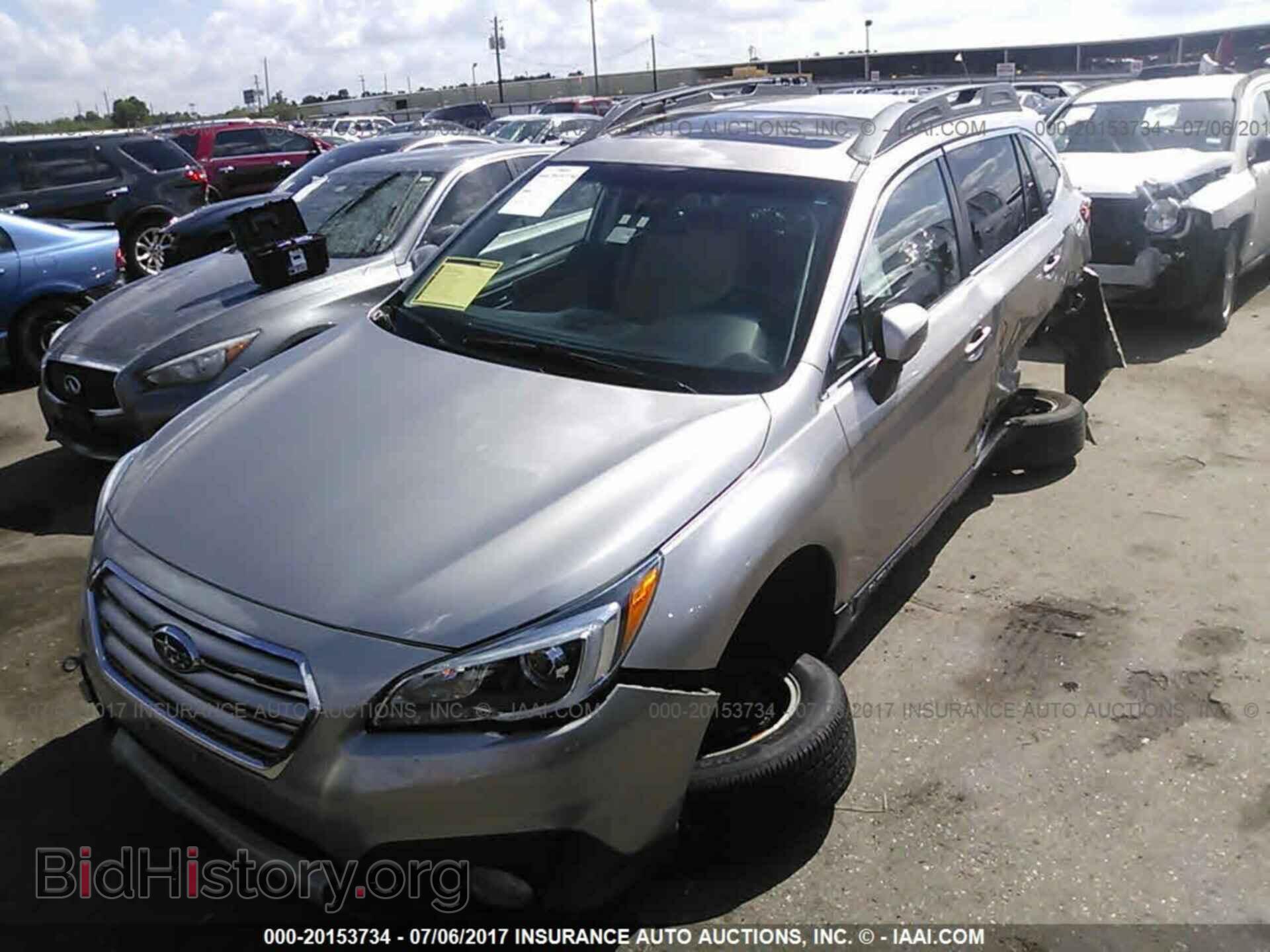 2015 Subaru Outback - VIN: 4S4BSANC7F3258367 - Фото 2