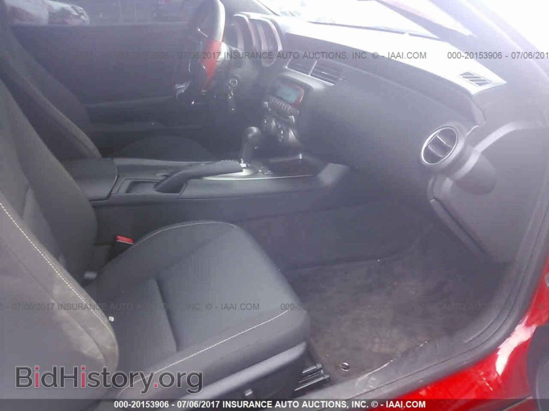 2011 Chevrolet Camaro - VIN: 2G1FB1ED2B9102035 - Фото 5