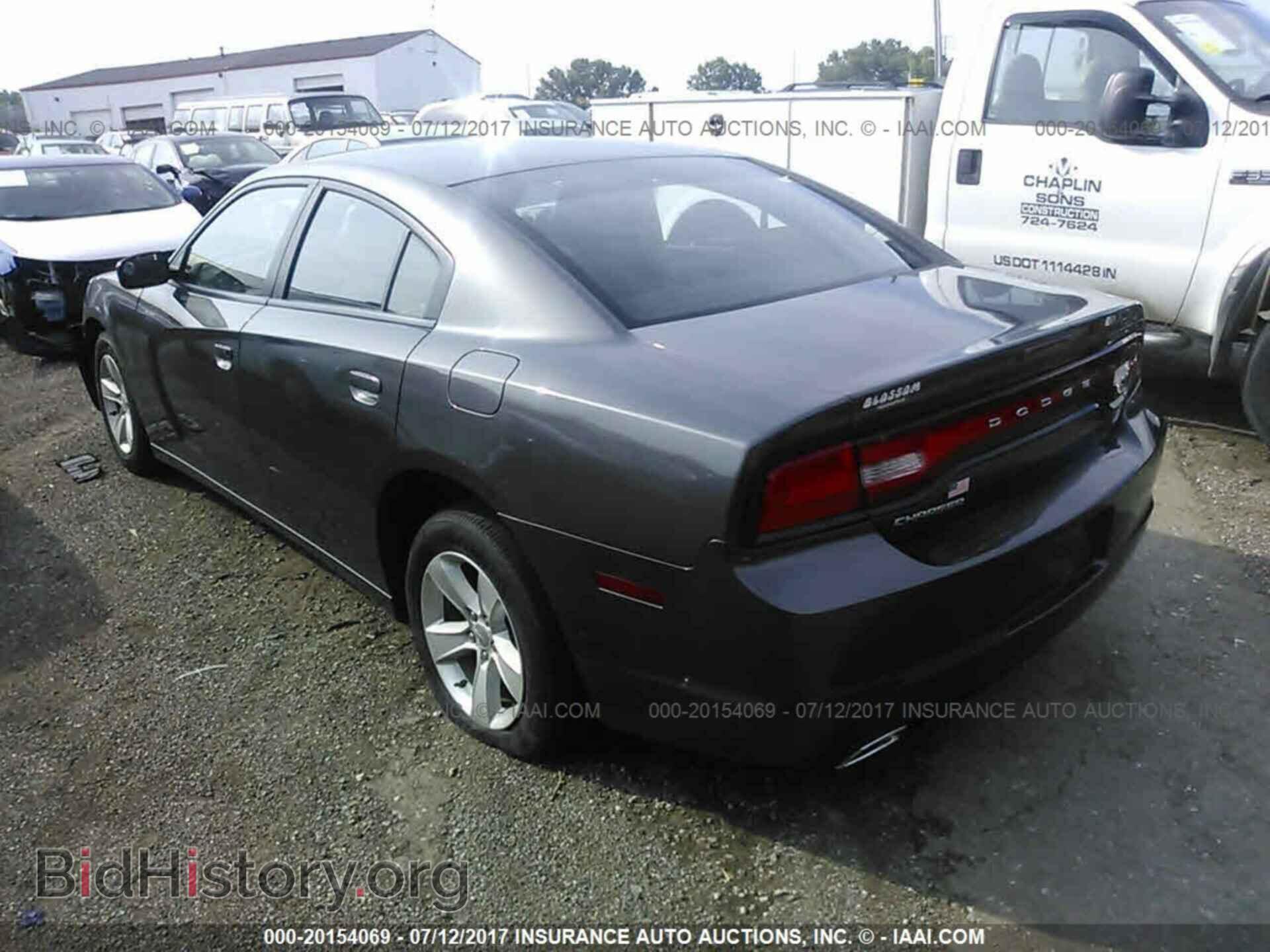 2013 Dodge Charger - VIN: 2C3CDXBG3DH638169 - Photo 3