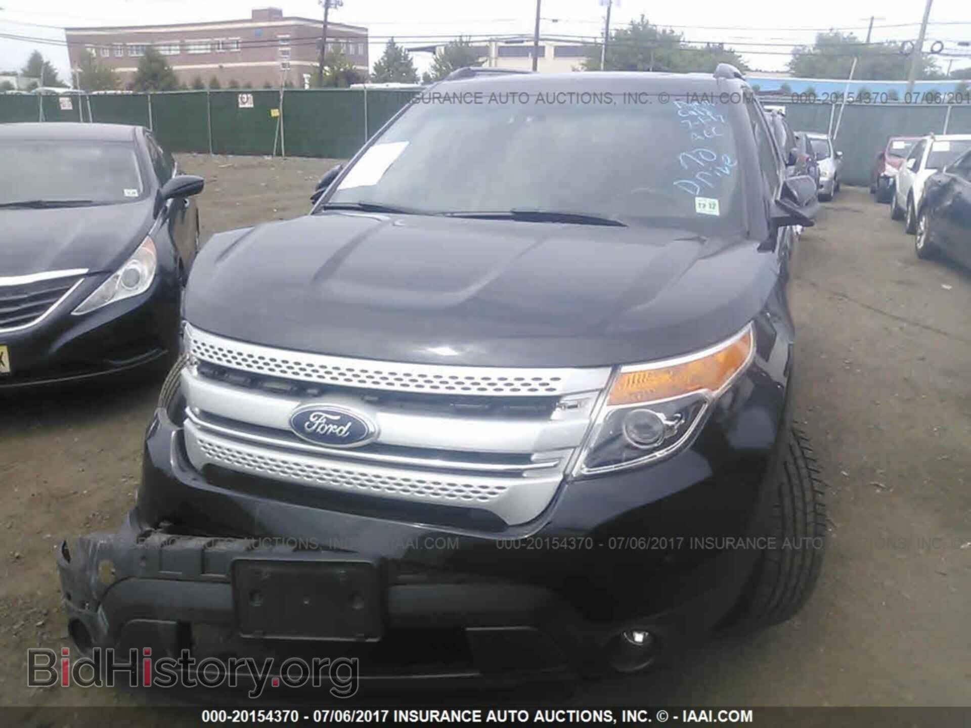 2012 Ford Explorer - VIN: 1FMHK8D87CGA54124 - Фото 2