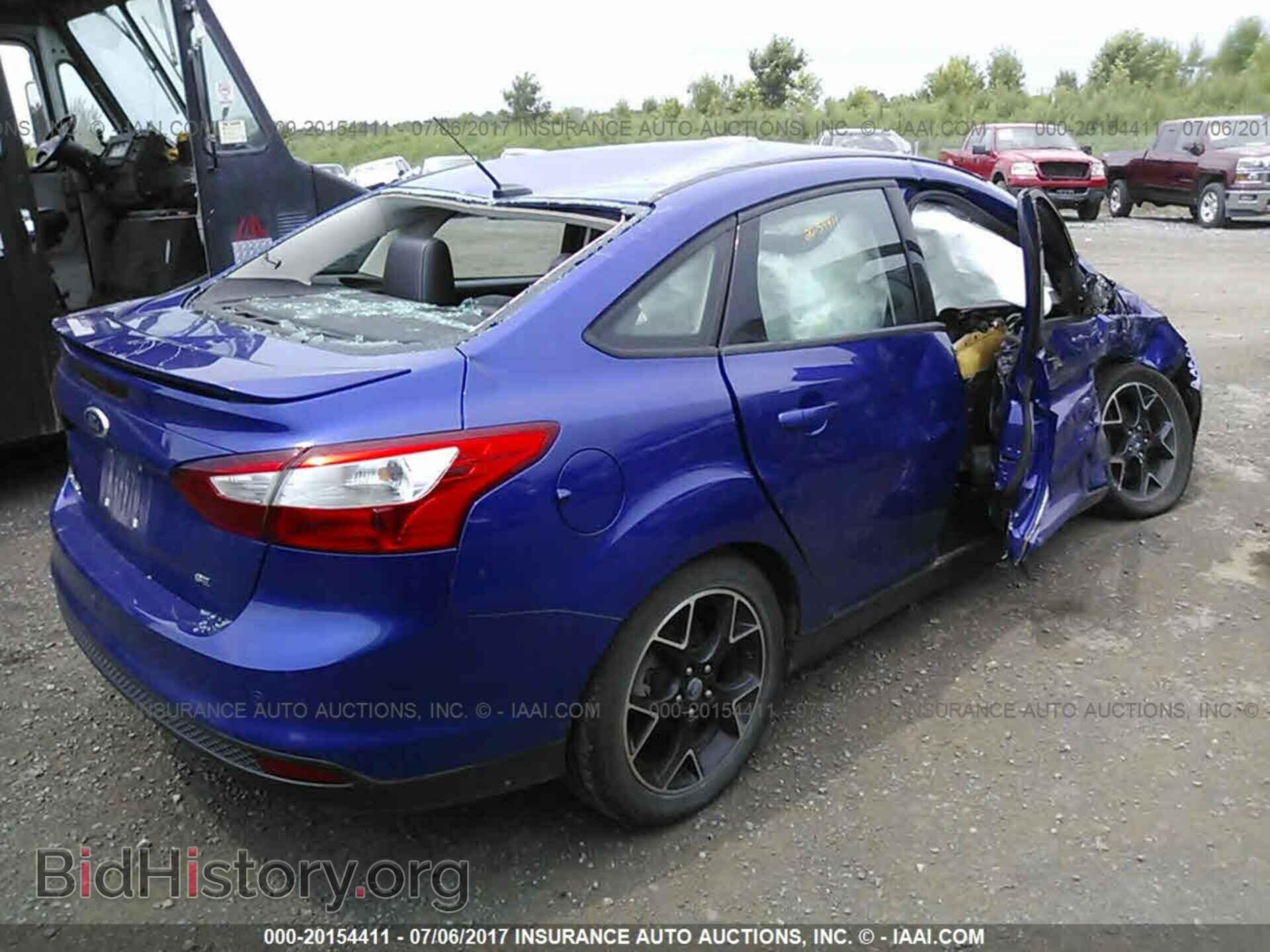 2013 Ford Focus - VIN: 1FADP3F2XDL122303 - Фото 4