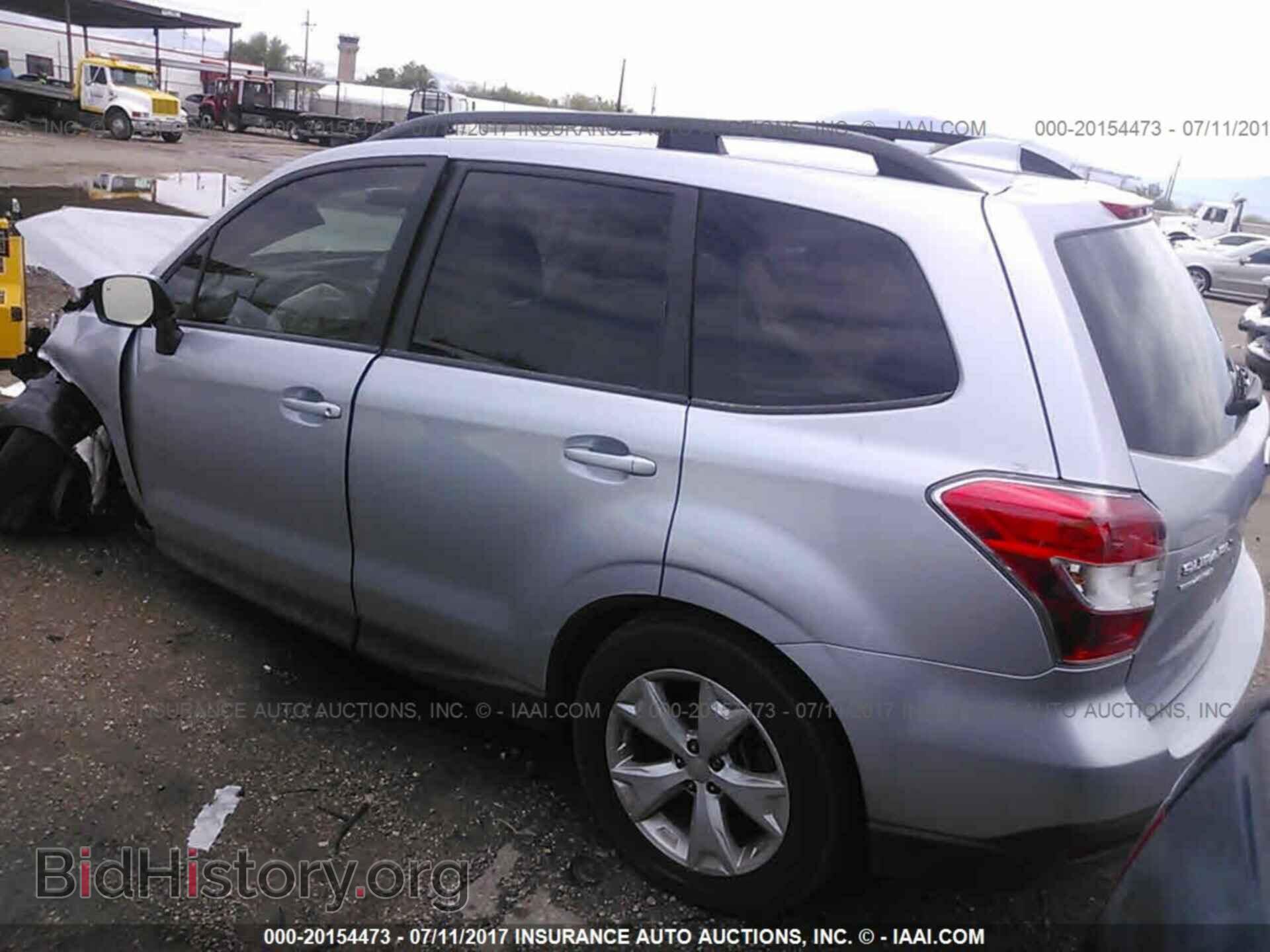 2016 Subaru Forester - VIN: JF2SJADC8GH506480 - Фото 3