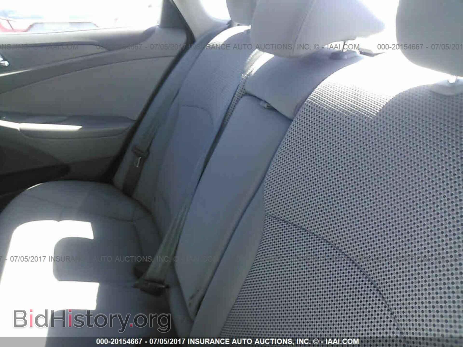 2012 Hyundai Sonata - VIN: 5NPEB4AC0CH473159 - Фото 8