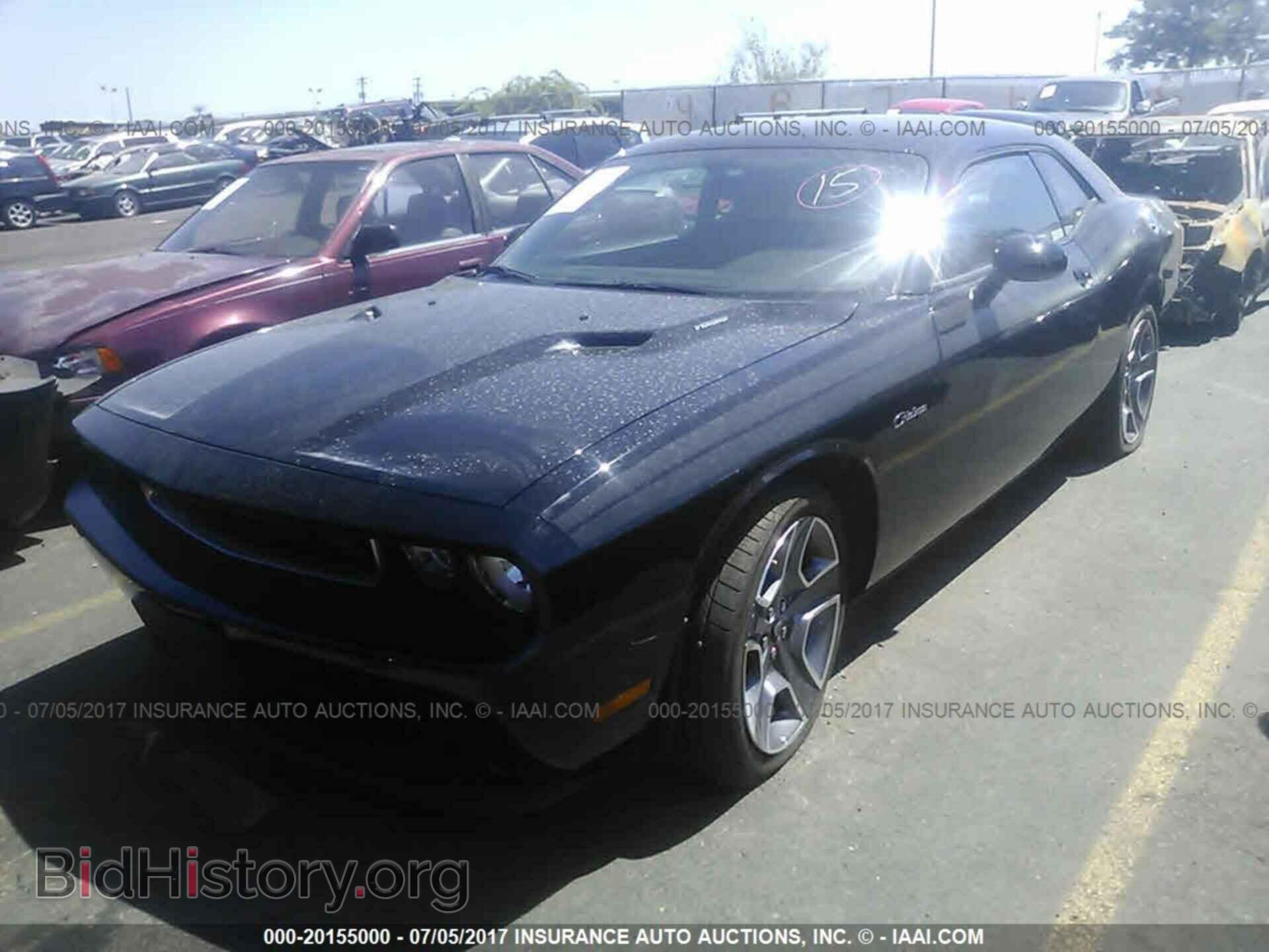2012 Dodge Challenger - VIN: 2C3CDYBT6CH124625 - Photo 2
