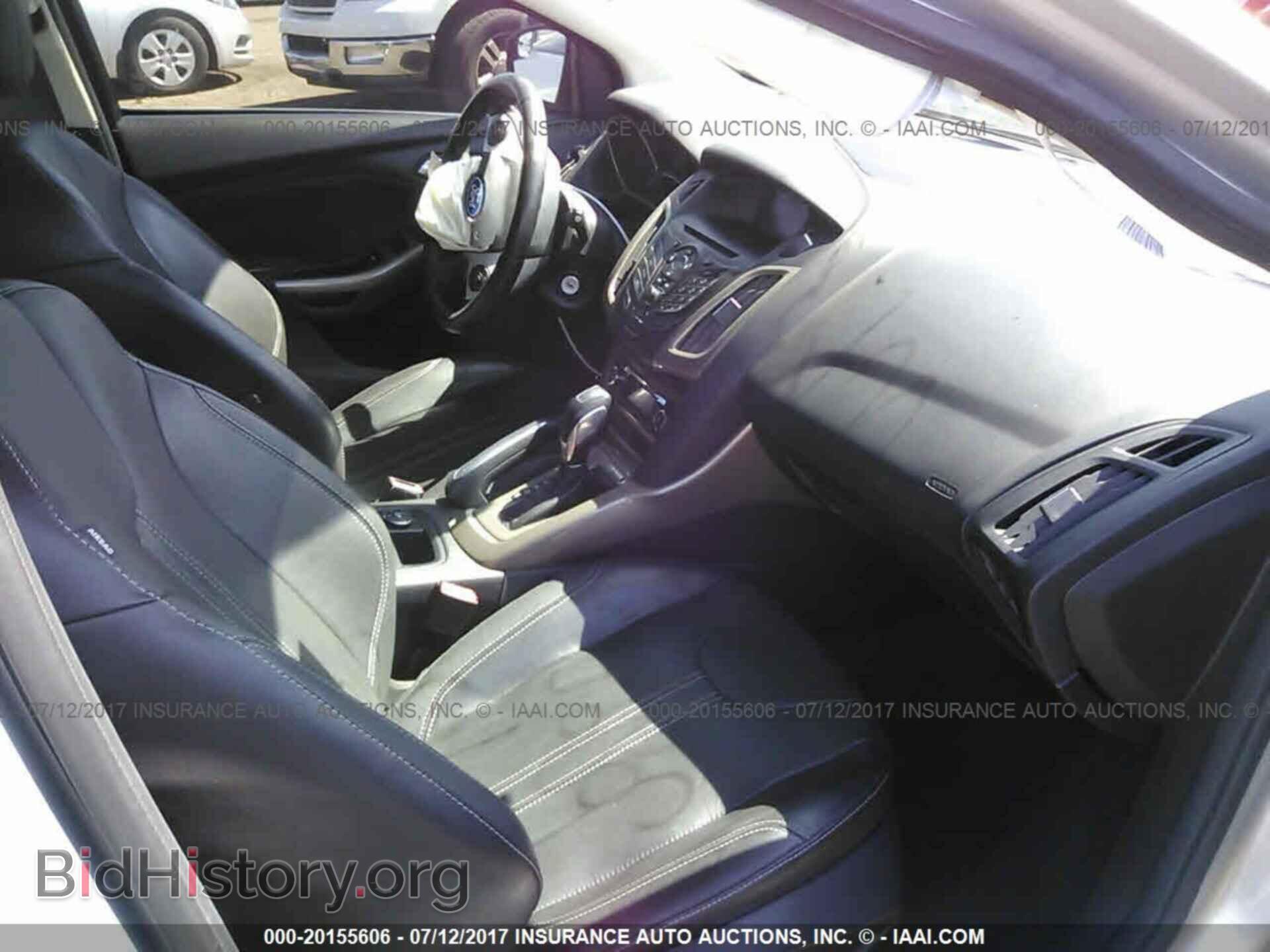 2012 Ford Focus - VIN: 1FAHP3M26CL141384 - Photo 5