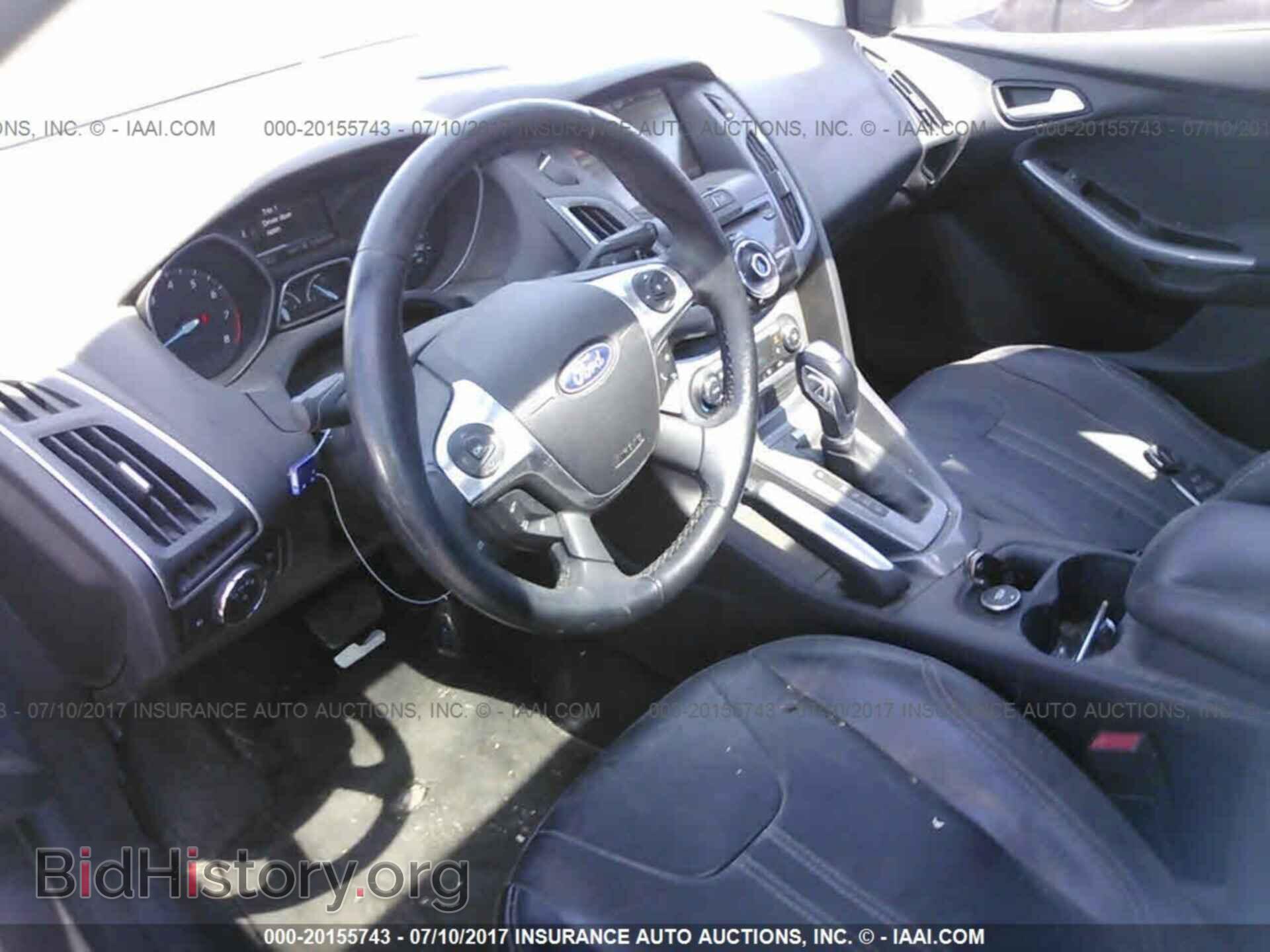 2012 Ford Focus - VIN: 1FAHP3N26CL362143 - Photo 5