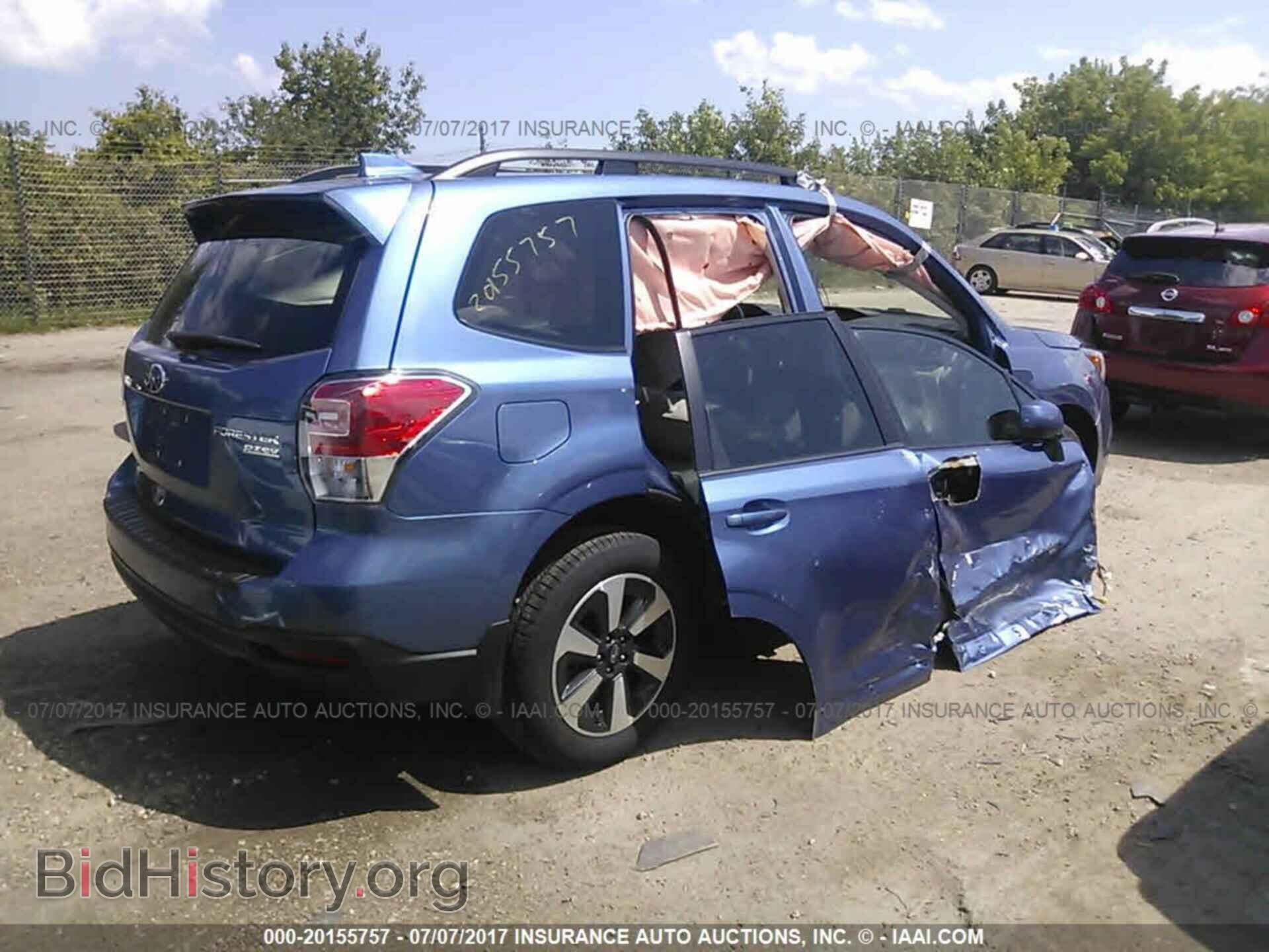 2017 Subaru Forester - VIN: JF2SJAEC6HH533385 - Фото 4