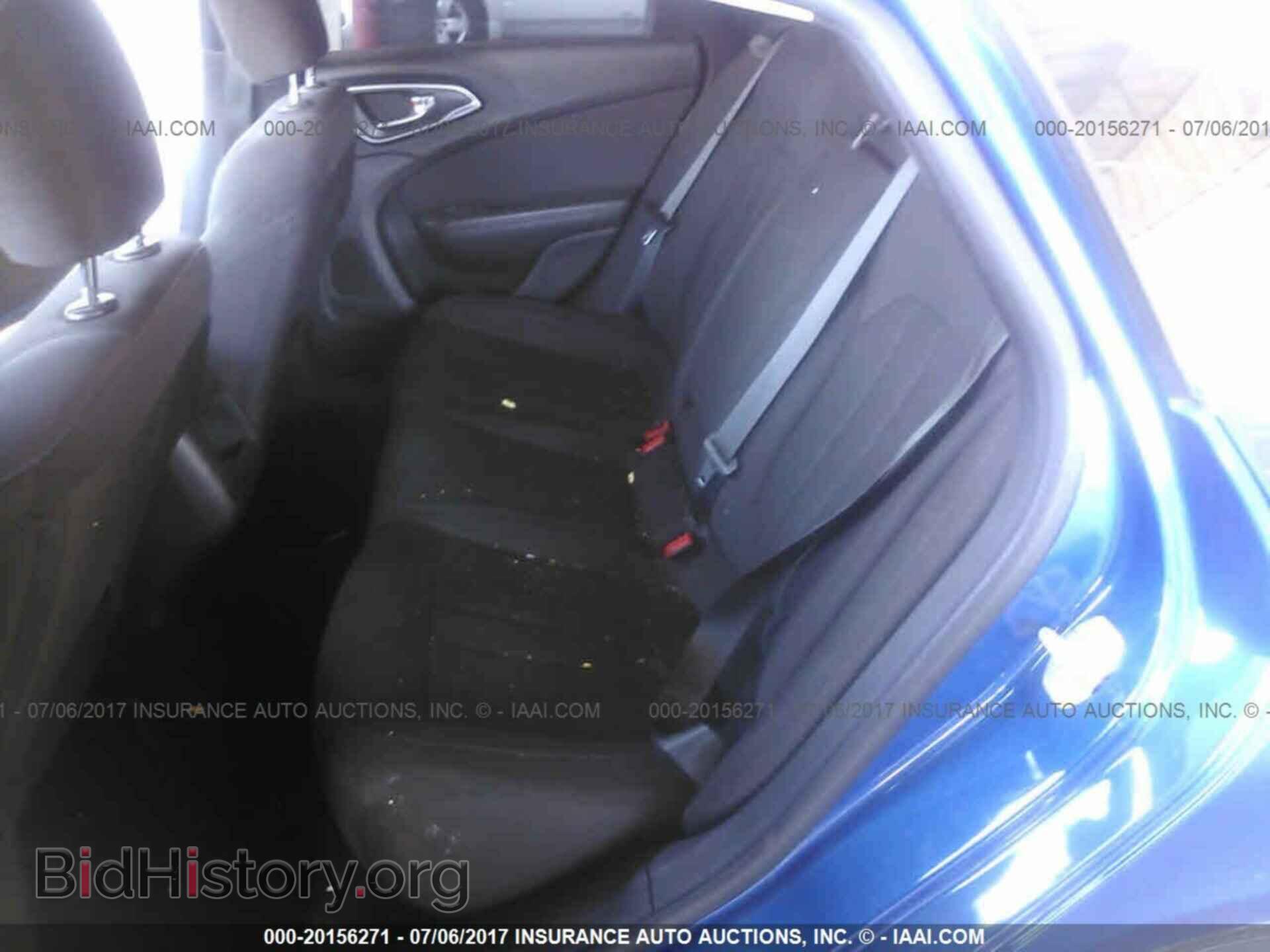 2016 Chrysler 200 - VIN: 1C3CCCAB0GN117424 - Photo 8