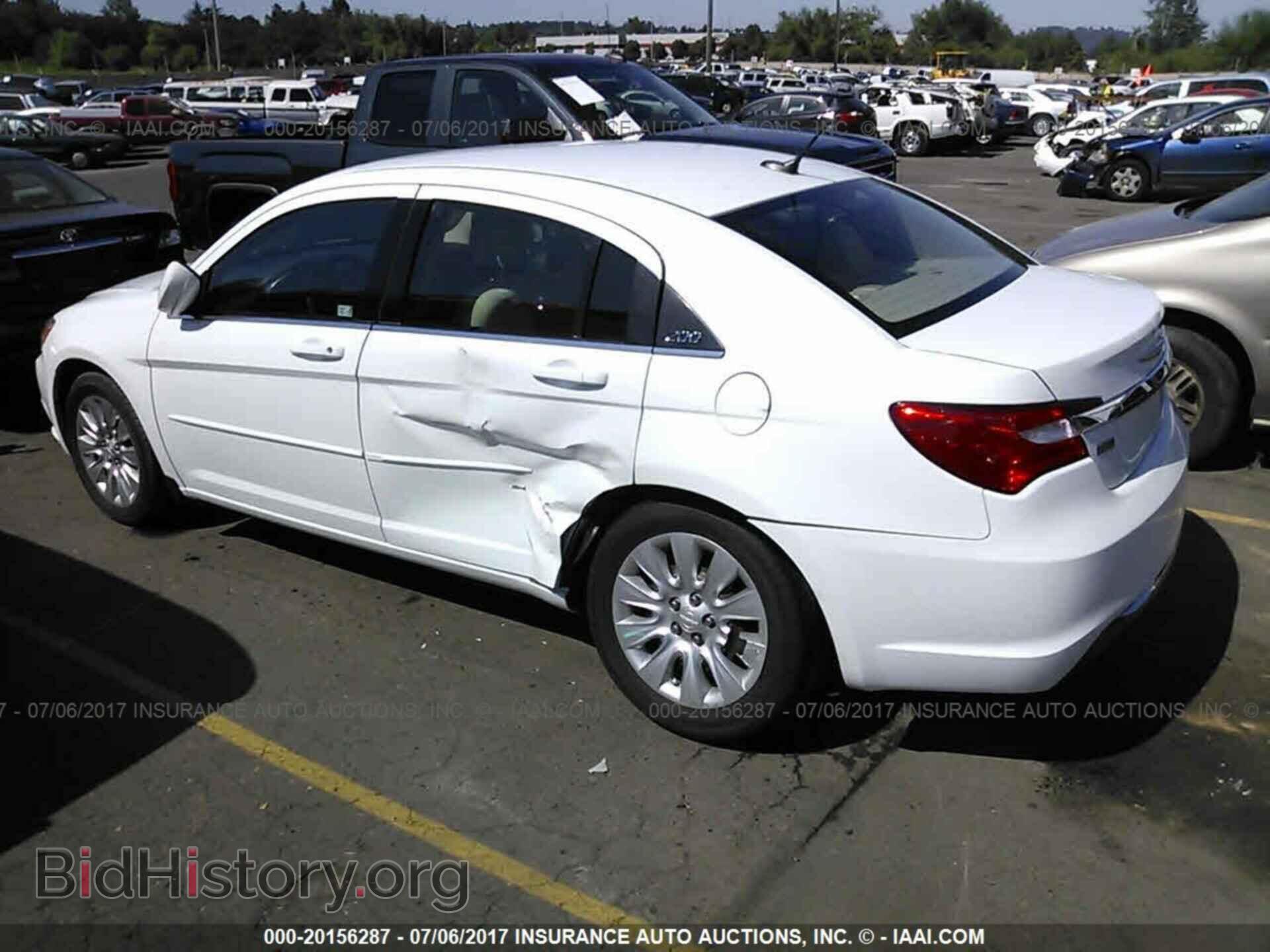 2012 Chrysler 200 - VIN: 1C3CCBAG8CN241151 - Фото 3