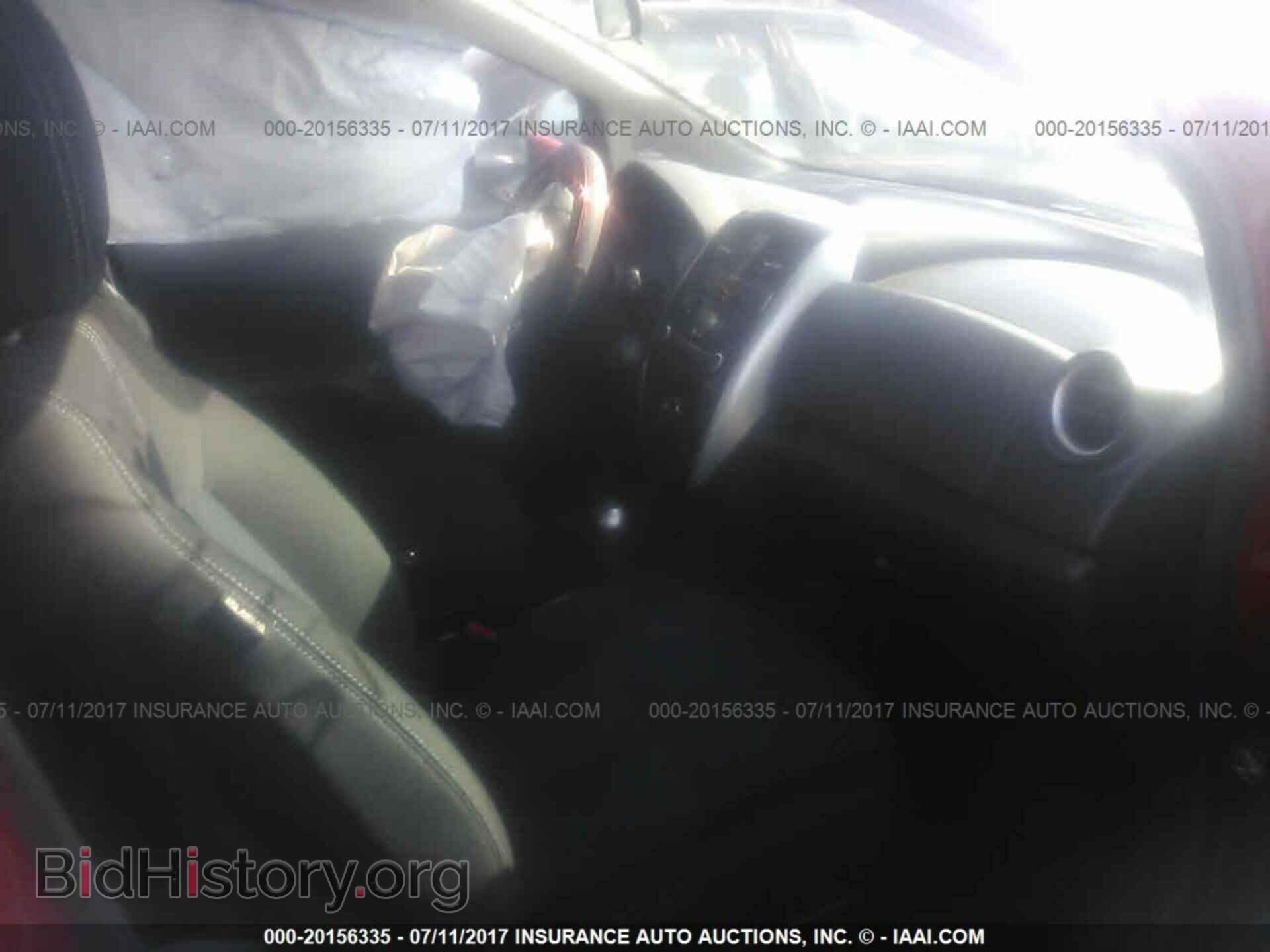2015 Nissan Versa note - VIN: 3N1CE2CP1FL421999 - Фото 5