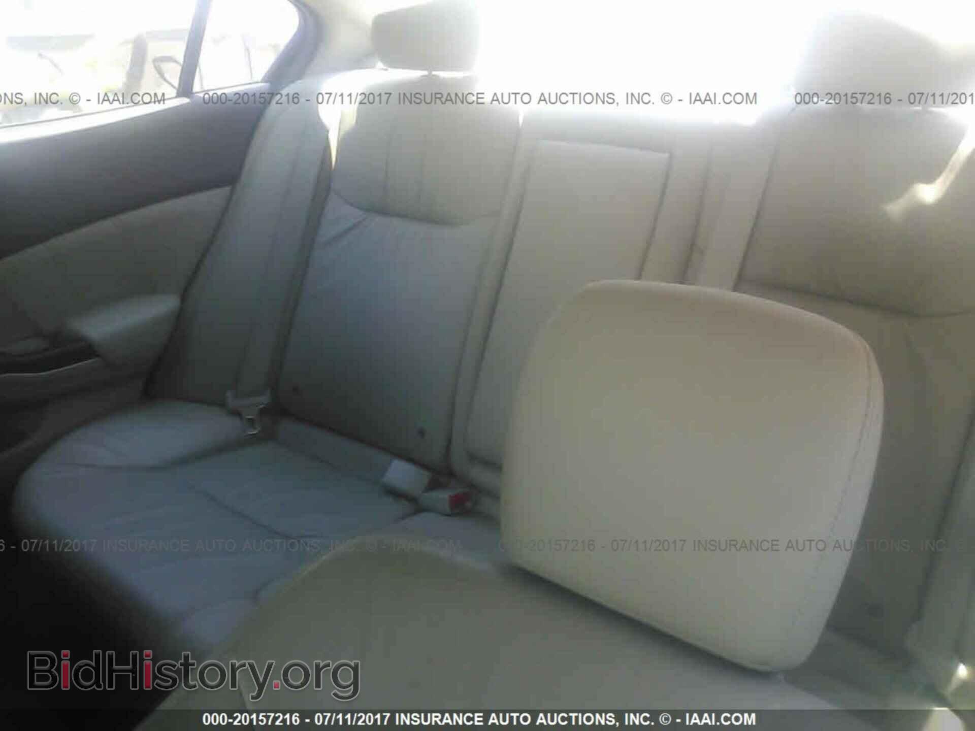 2012 Honda Civic - VIN: 2HGFB2F94CH548882 - Photo 8