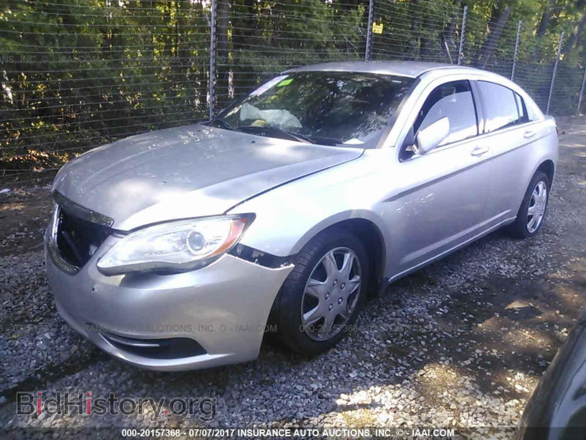 2012 Chrysler 200 - VIN: 1C3CCBAB4CN130147 - Фото 2