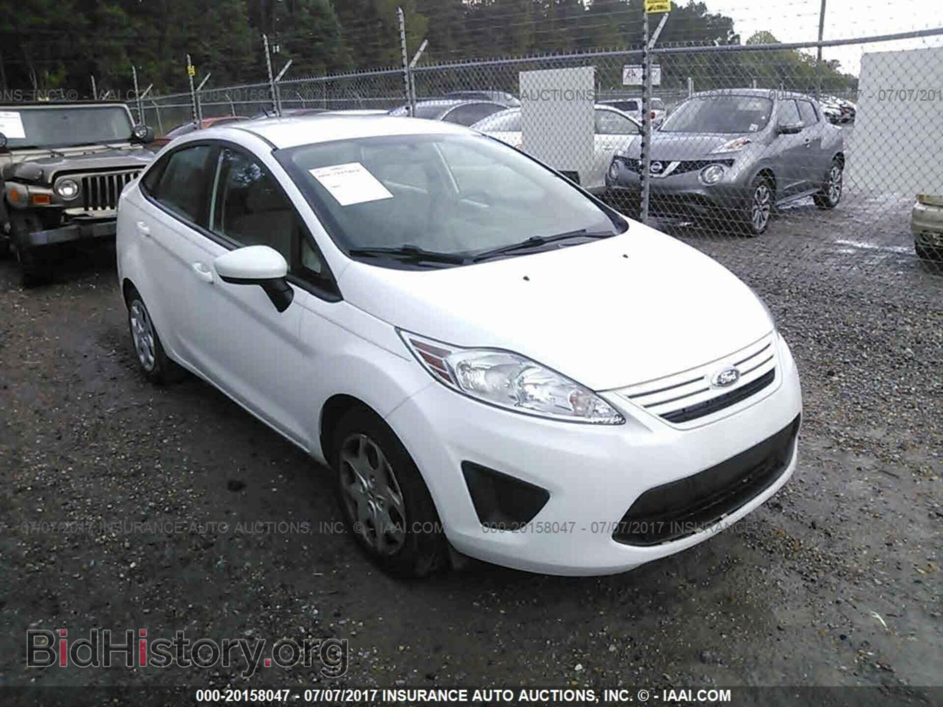 Фотография 3FADP4AJ4DM158023 - Ford Fiesta 2013