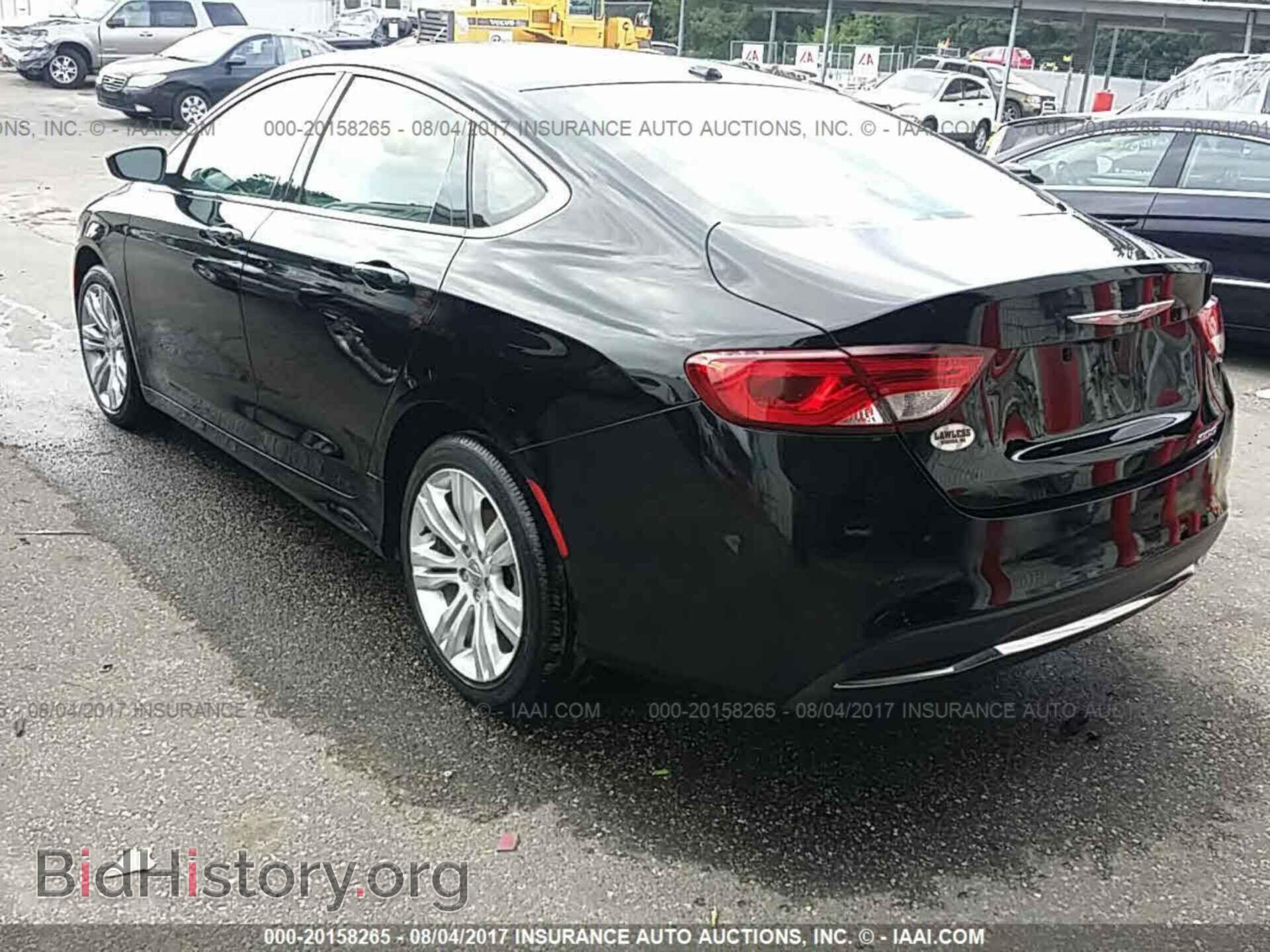 2015 Chrysler 200 - VIN: 1C3CCCABXFN526948 - Photo 3