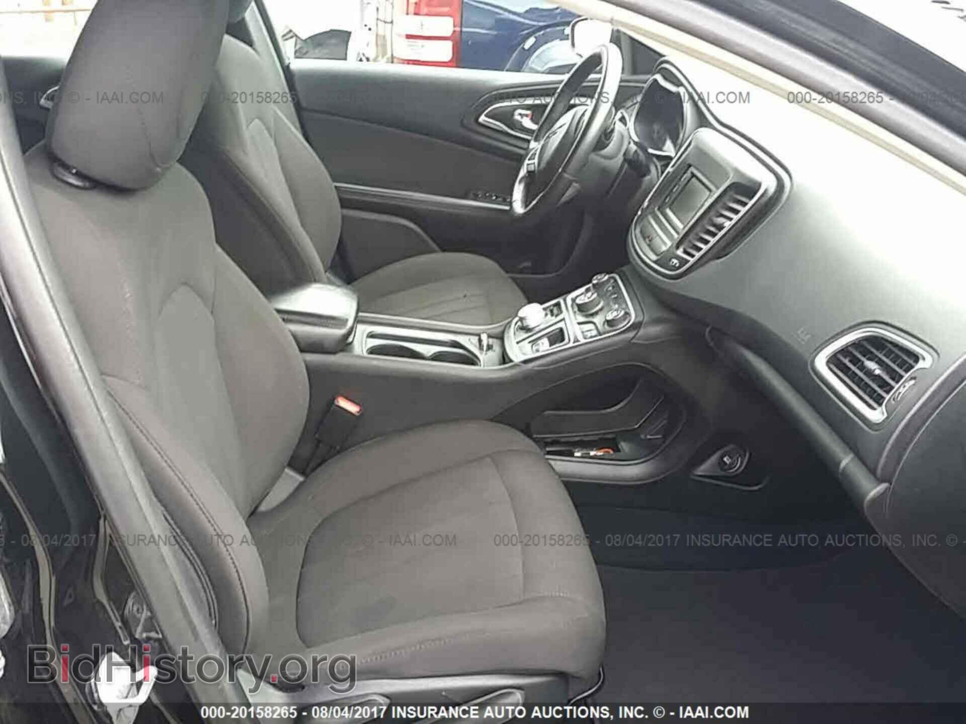2015 Chrysler 200 - VIN: 1C3CCCABXFN526948 - Photo 5