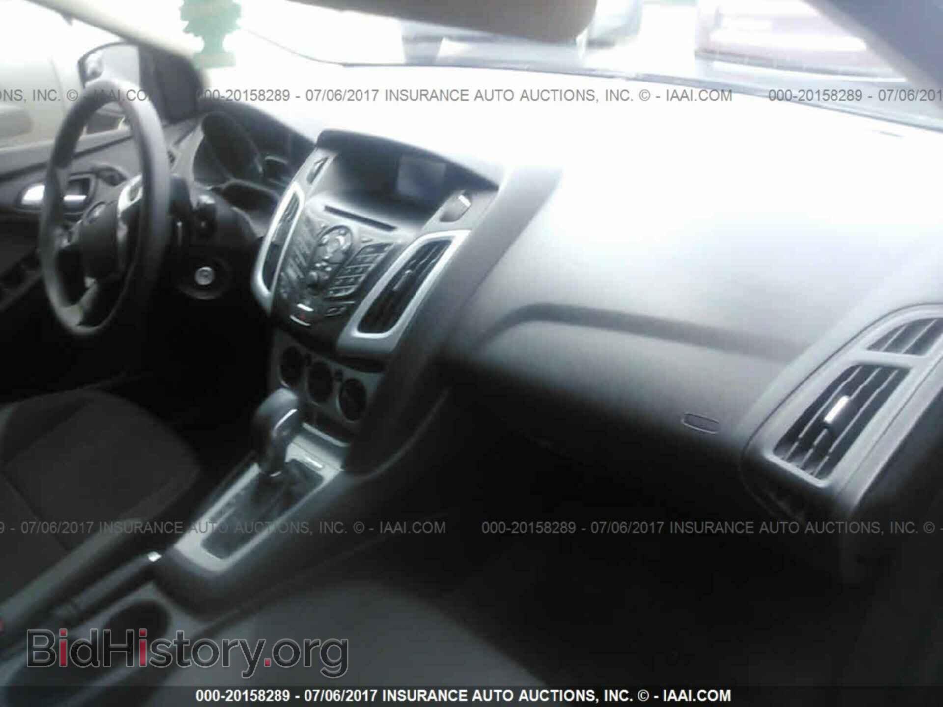 2012 Ford Focus - VIN: 1FAHP3F28CL413821 - Photo 5