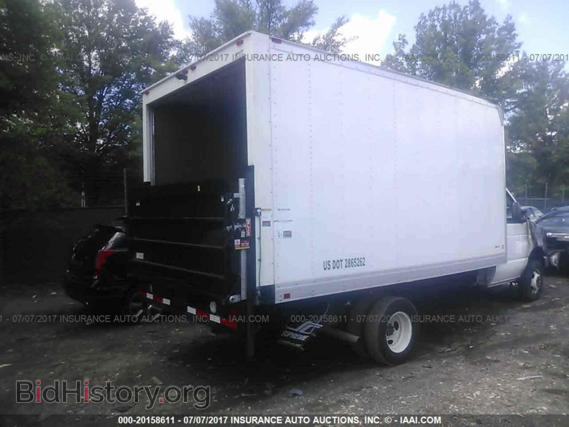 2015 Ford Econoline - VIN: 1FDWE3FL3FDA09433 - Фото 4
