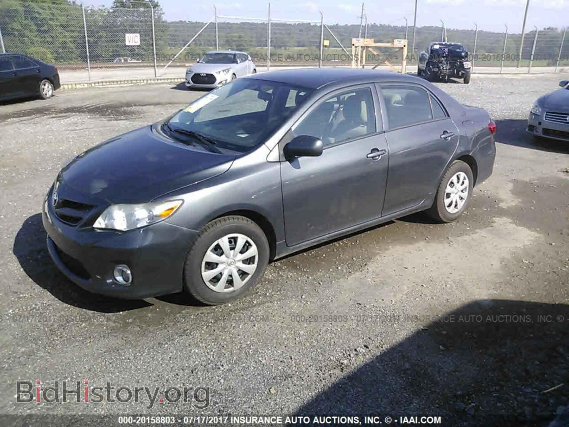 2013 Toyota Corolla - VIN: 2T1BU4EE6DC933048 - Фото 2
