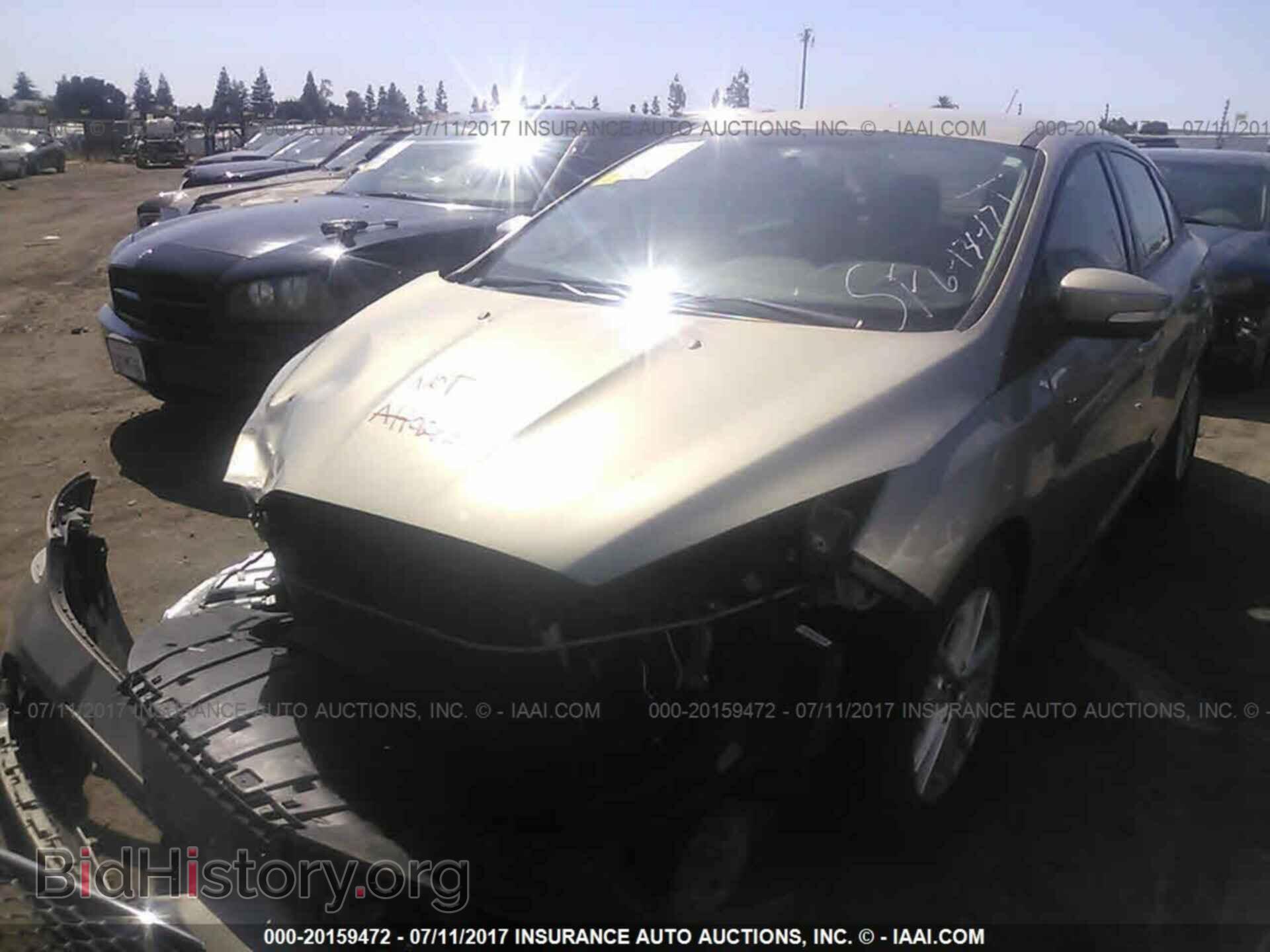 2015 Ford Focus - VIN: 1FADP3F23FL386238 - Photo 2
