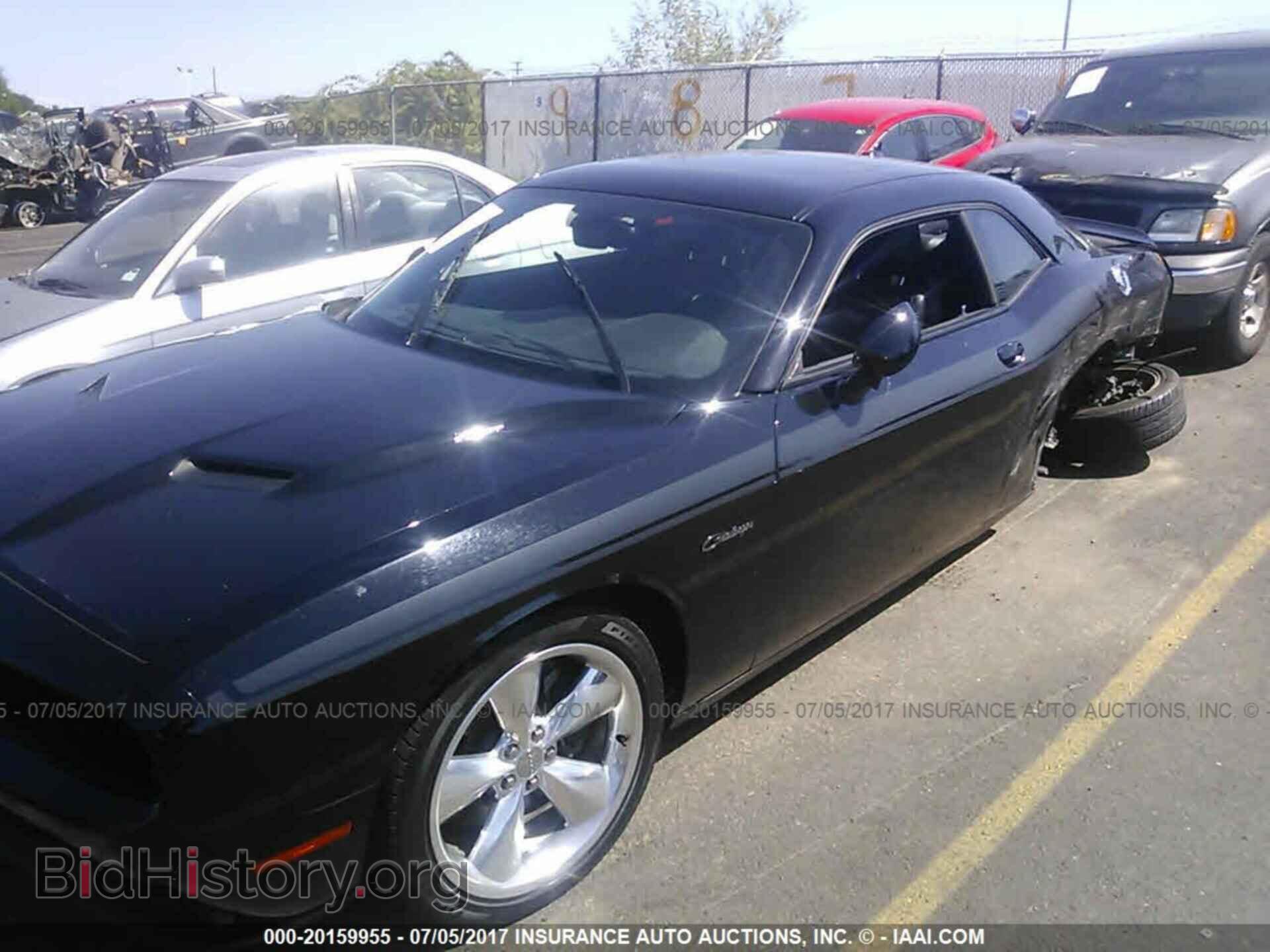 2015 Dodge Challenger - VIN: 2C3CDZBTXFH708374 - Фото 2