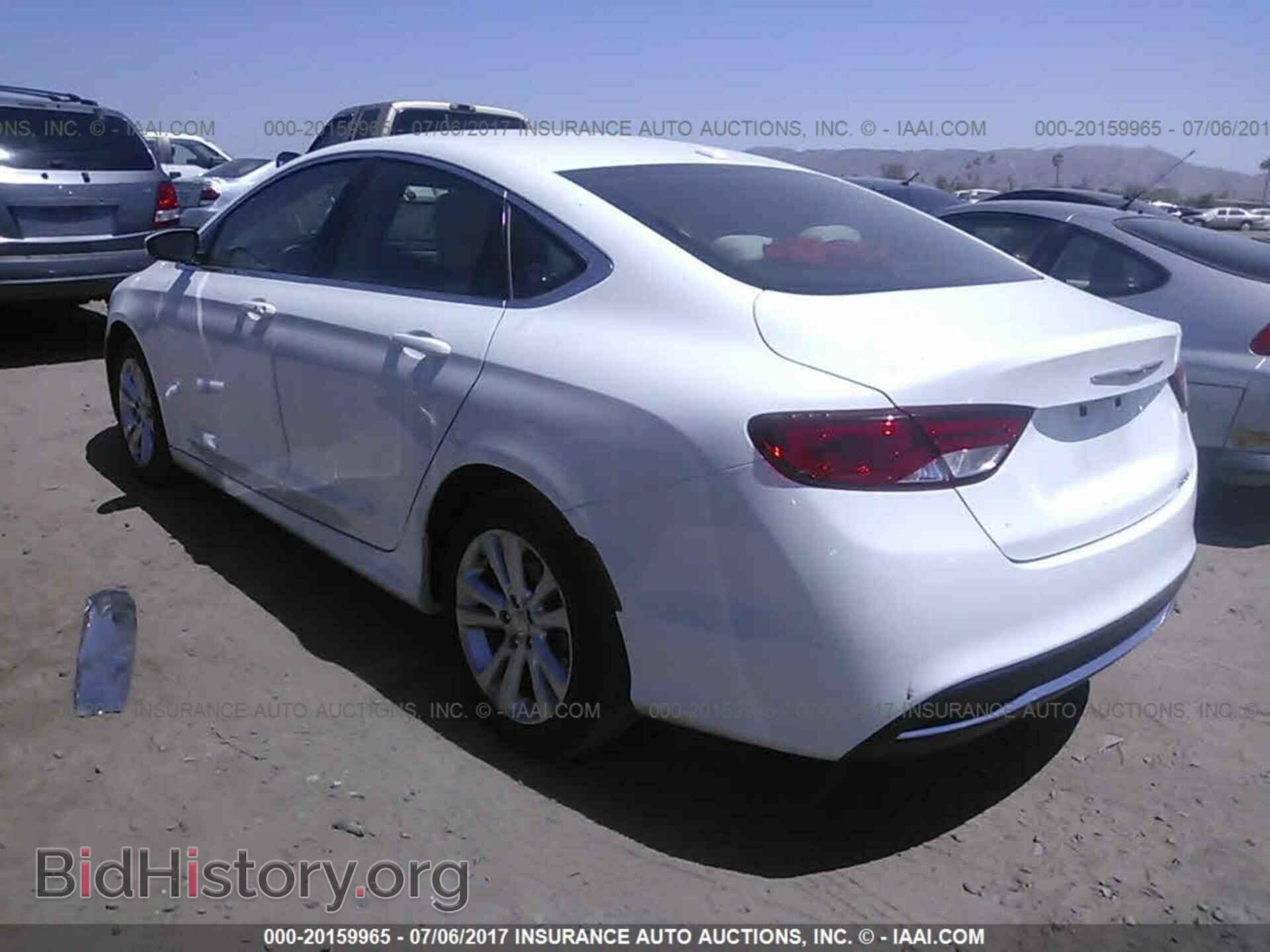 2015 Chrysler 200 - VIN: 1C3CCCAB1FN533402 - Фото 3